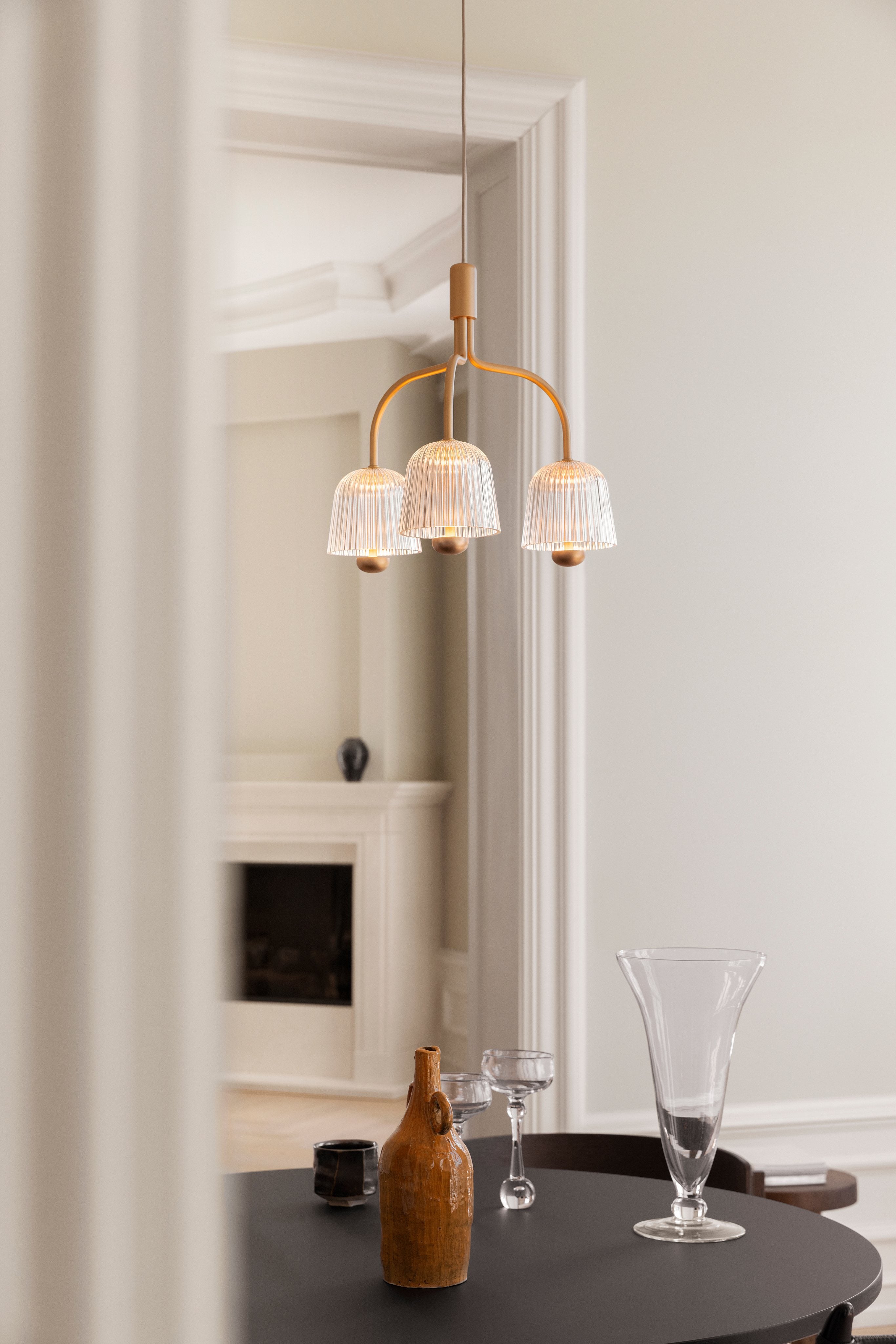 Lampa wisząca ASTEEA 3 złoty z transparentnym z oświetleniem LED