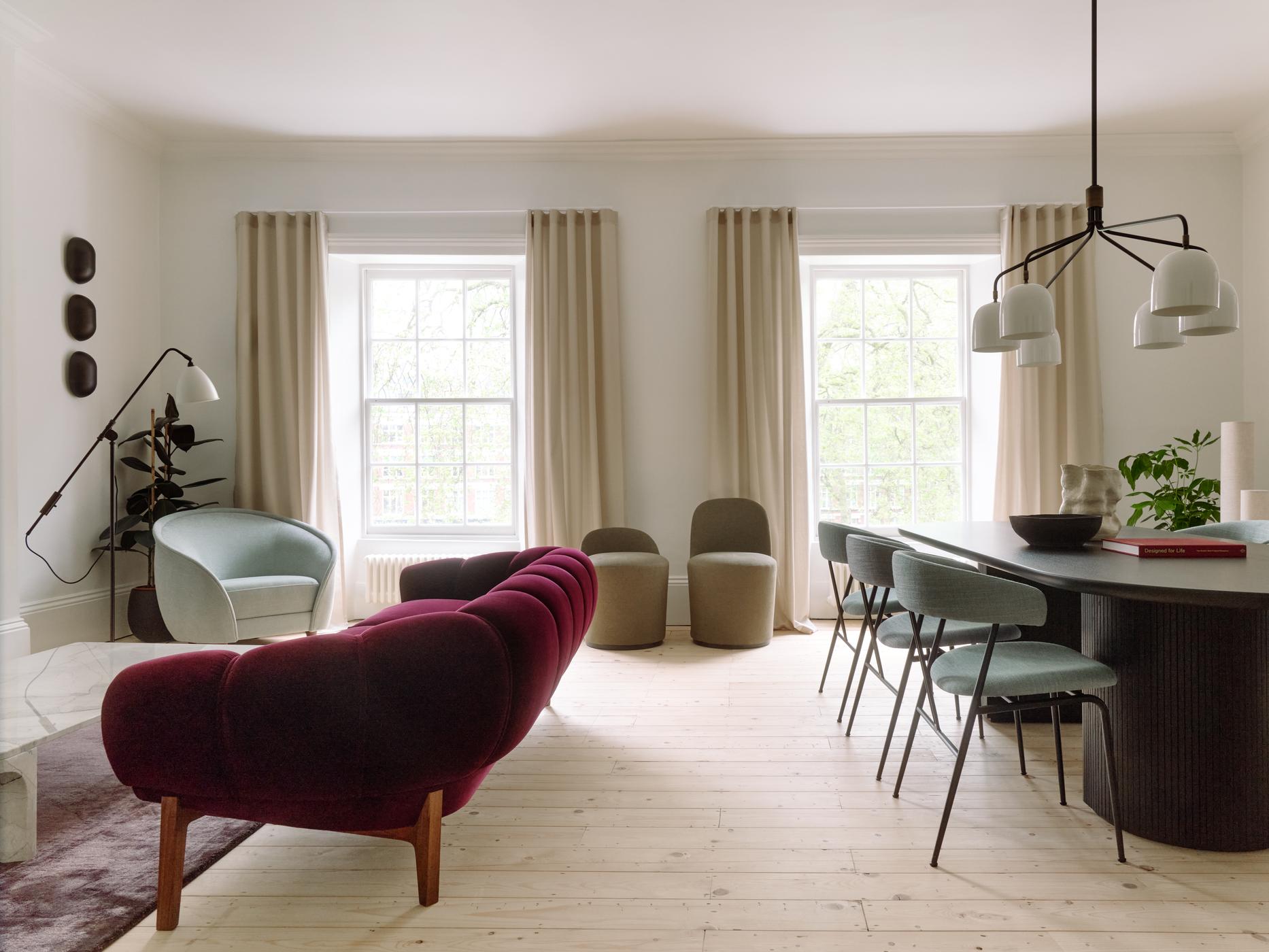 3-seater CROISSANT sofa upholstered with a walnut base