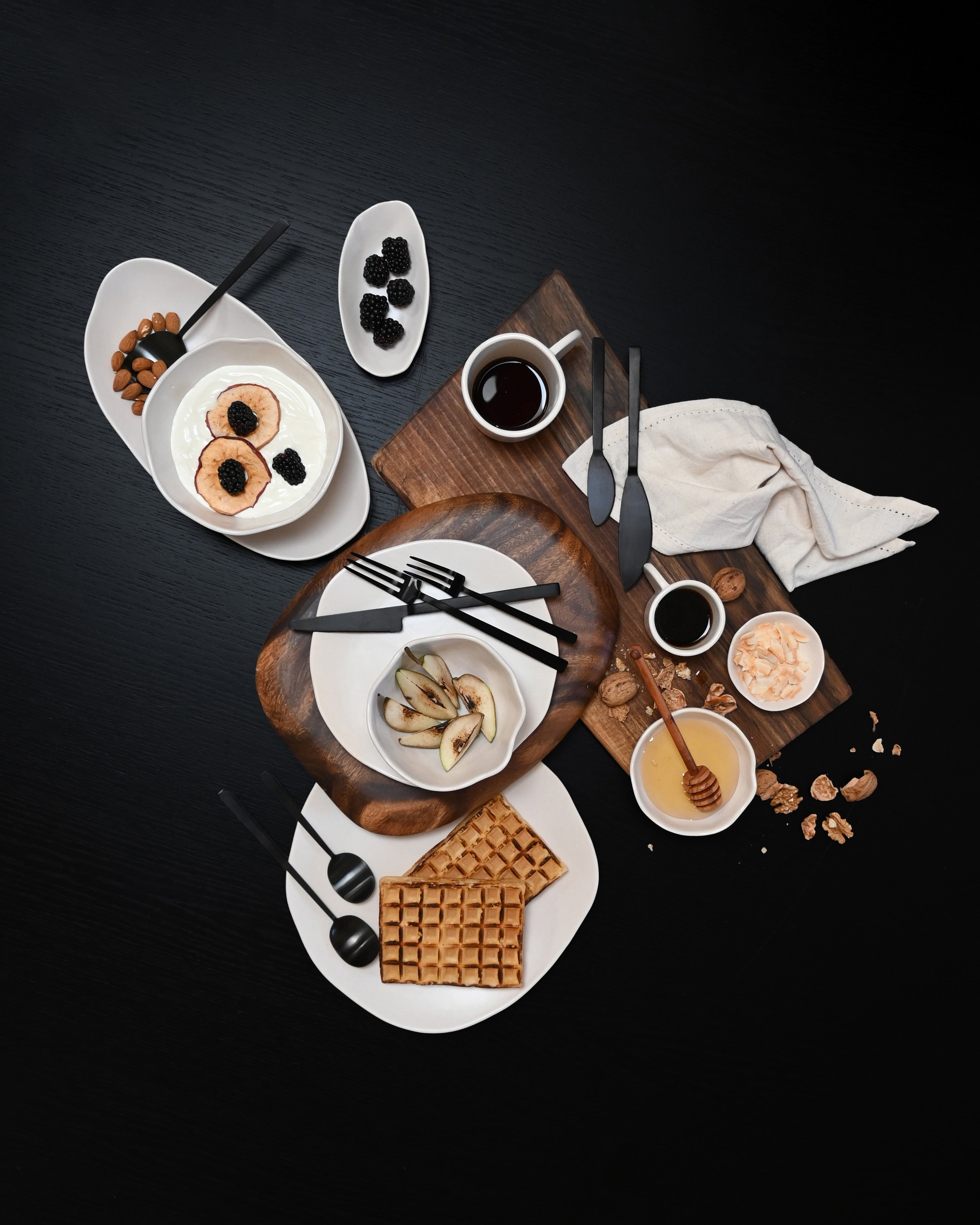 NATIVE Set of Bowls White Stoneware