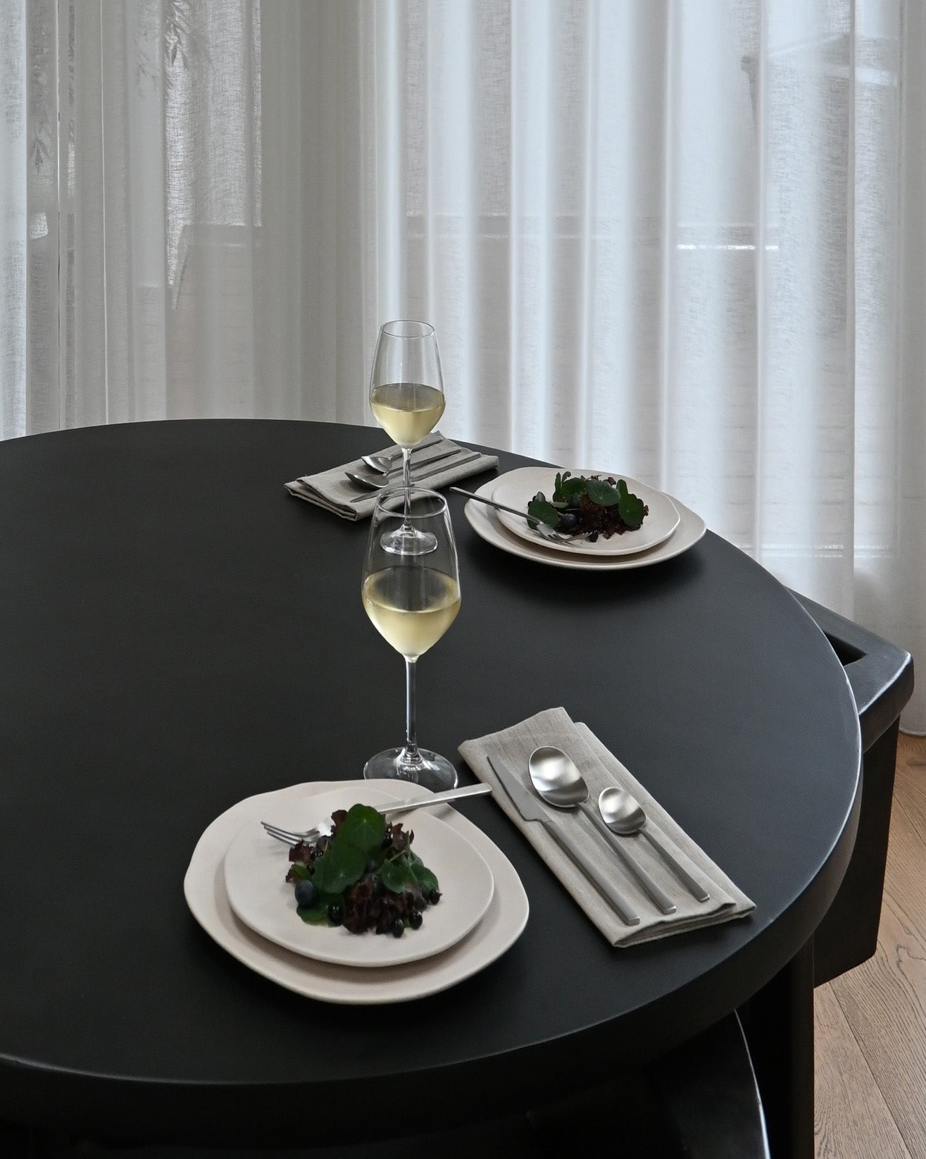 Set von Tellern NATIVE weiße Steinzeug