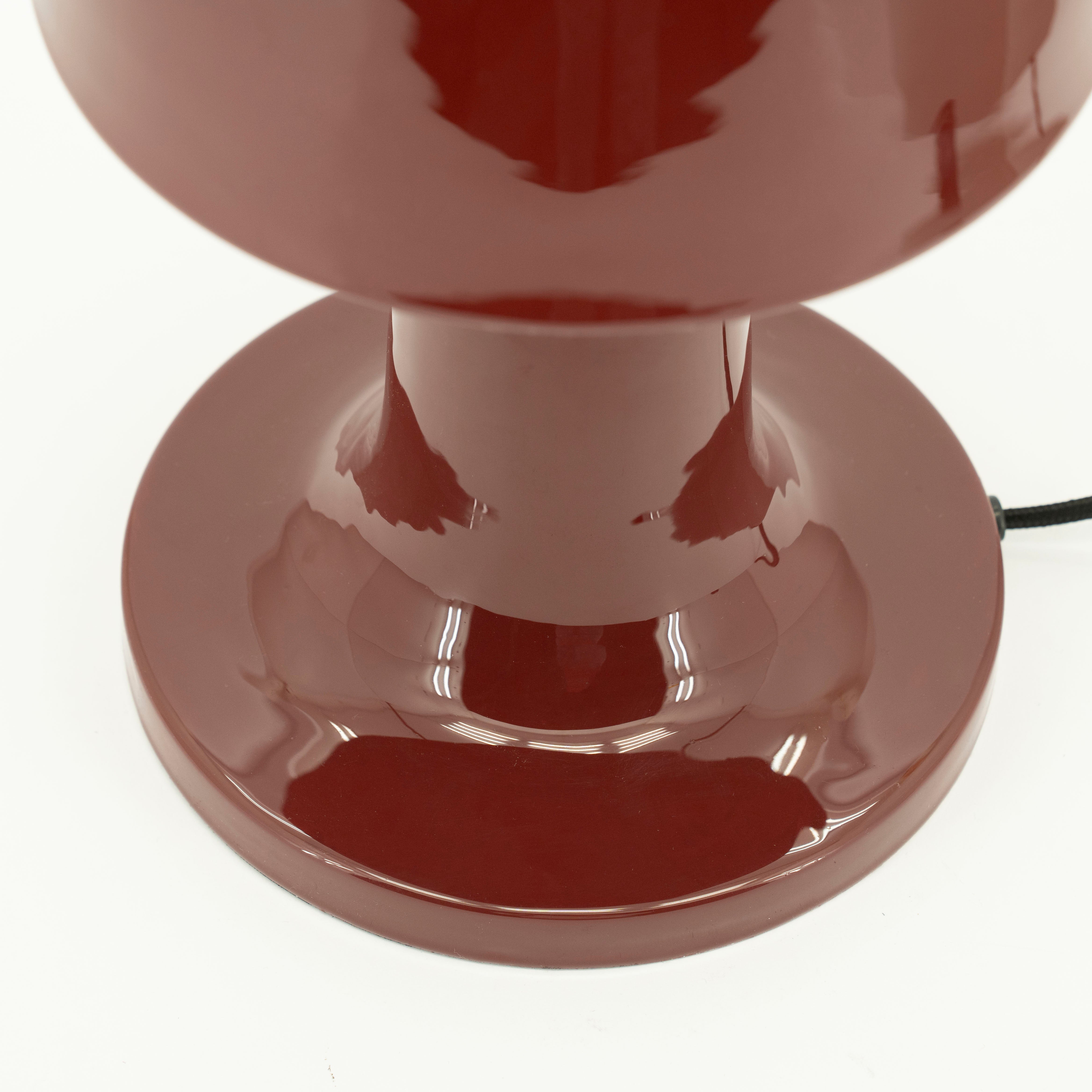 ALVO burgundy table lamp