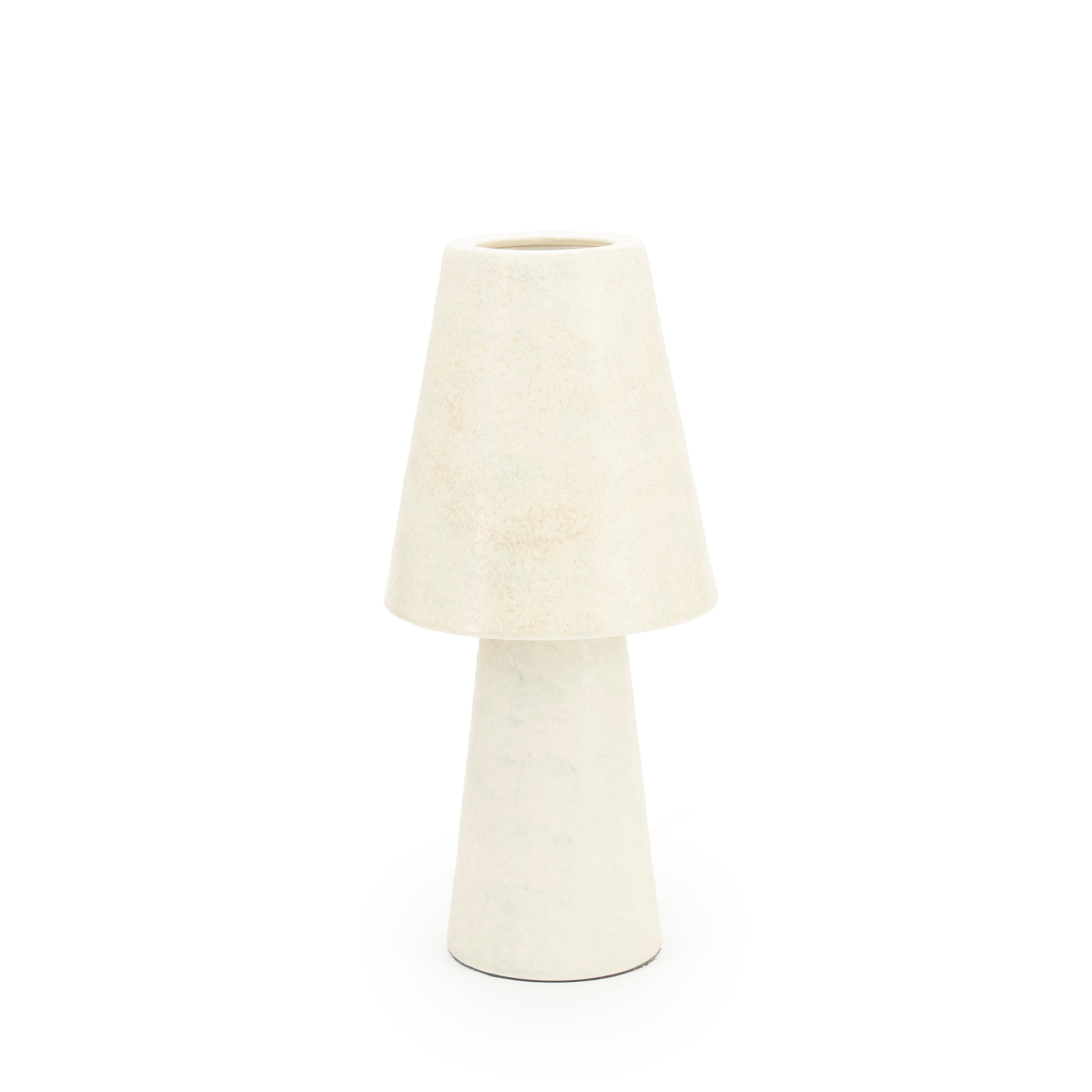 Tischlampe CLAYTON creme