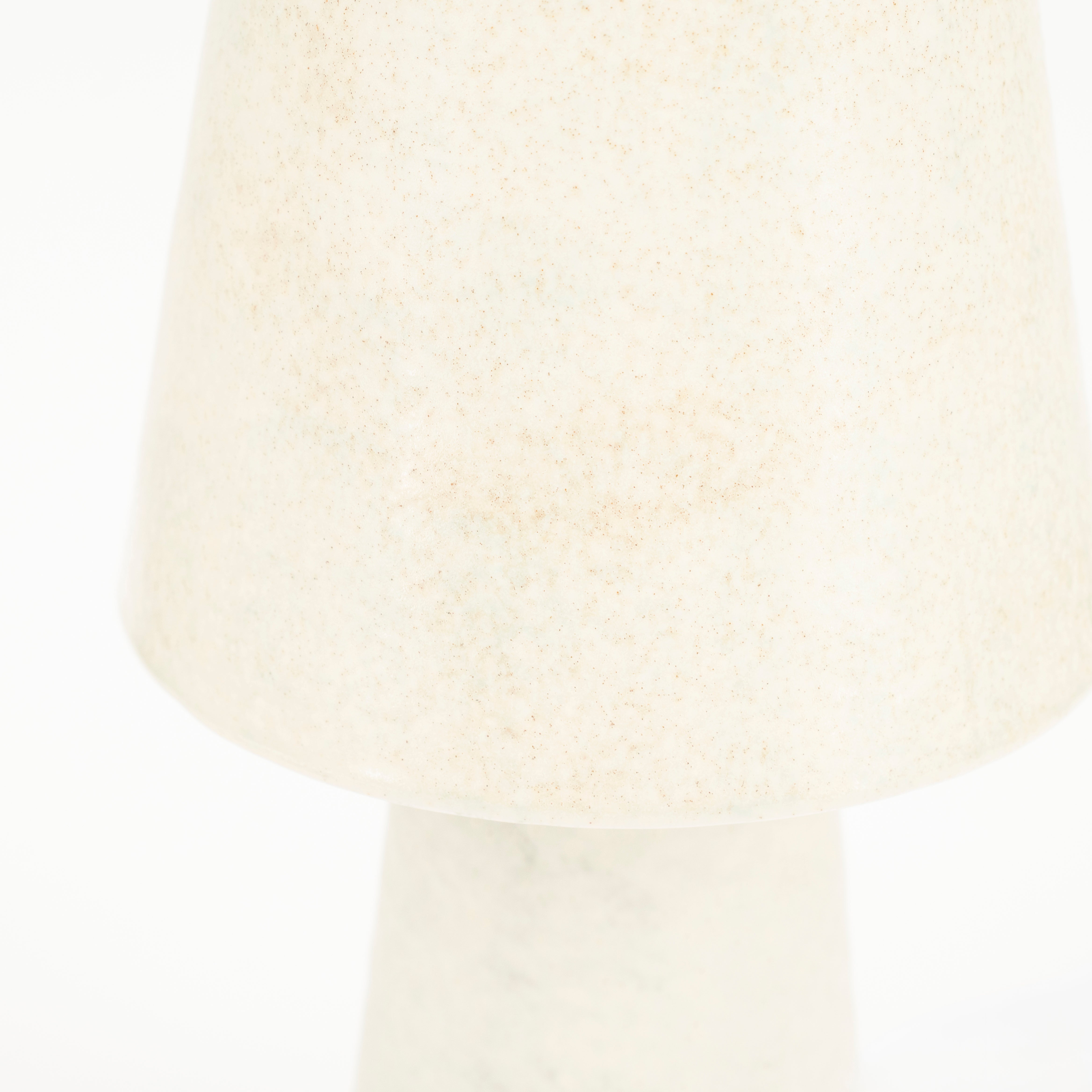 Tischlampe CLAYTON creme