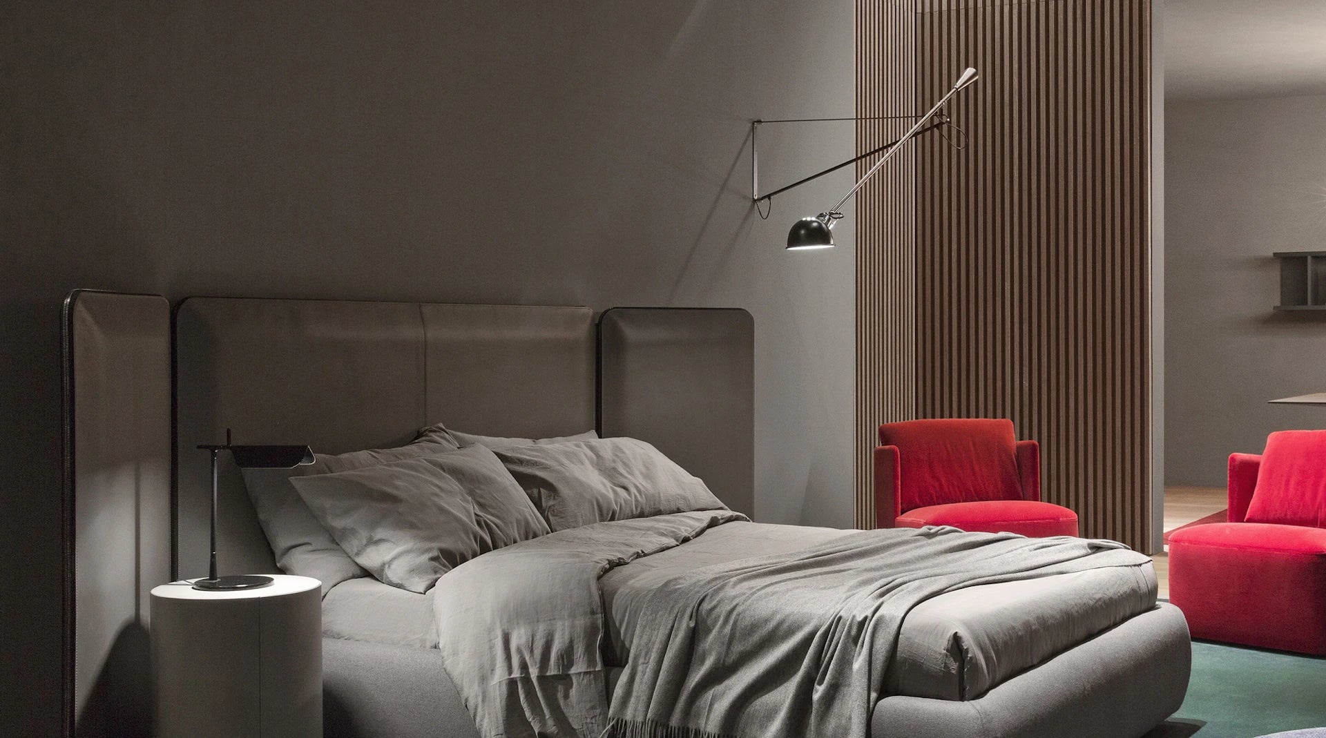 Wandleuchte mit Arm 265 schwarz