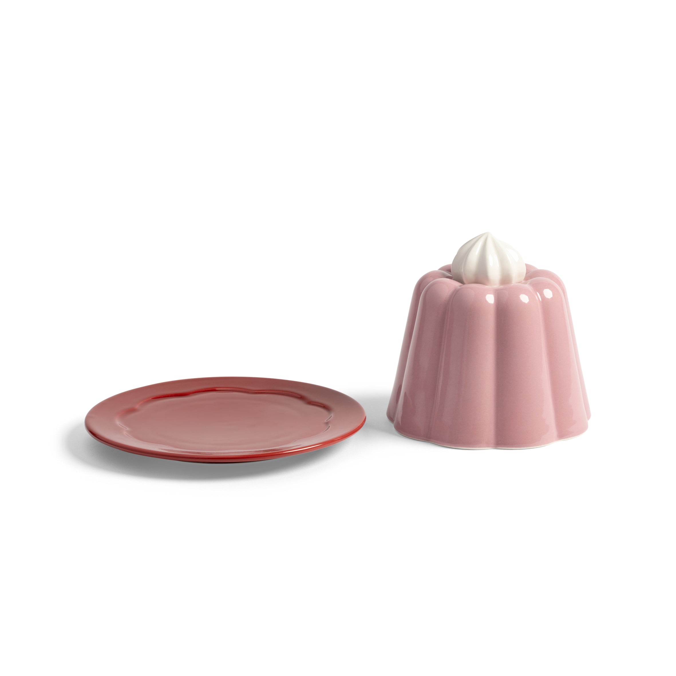 Pink PUDDING plate with lid in red and white