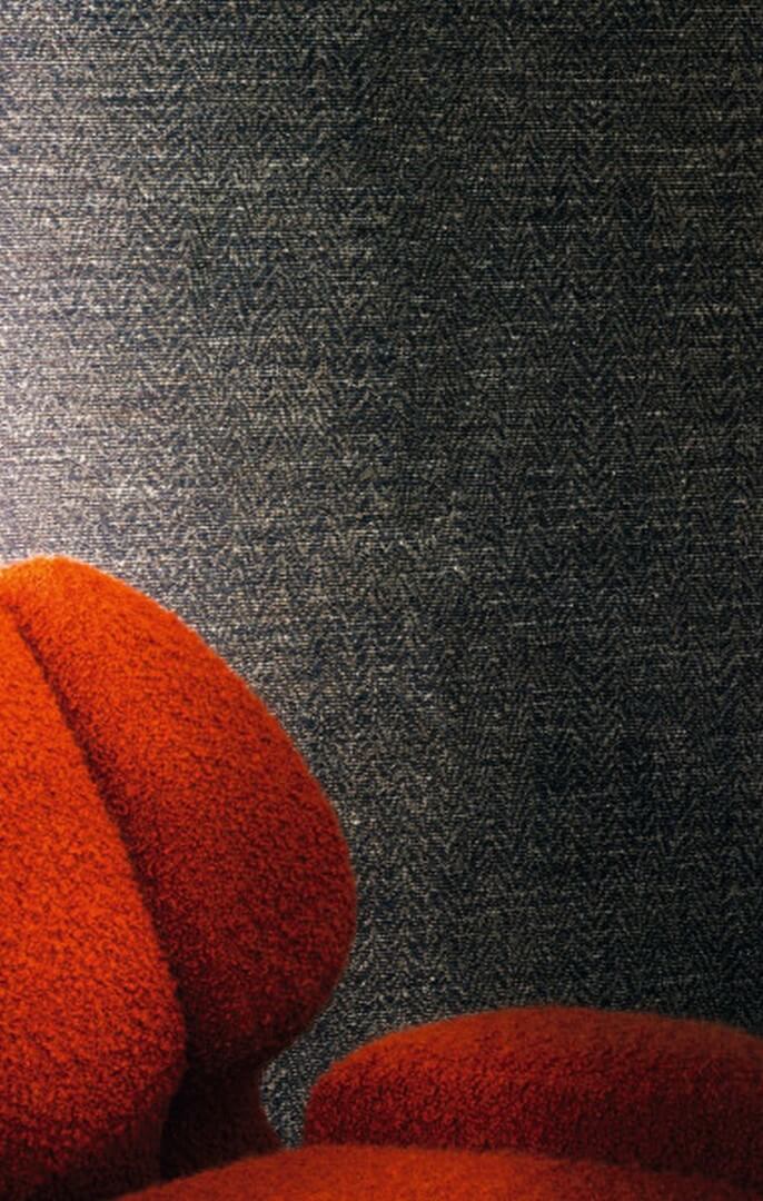 Textile wallpaper with herringbone structure ELBERT - NOIR DE LUNE black and white