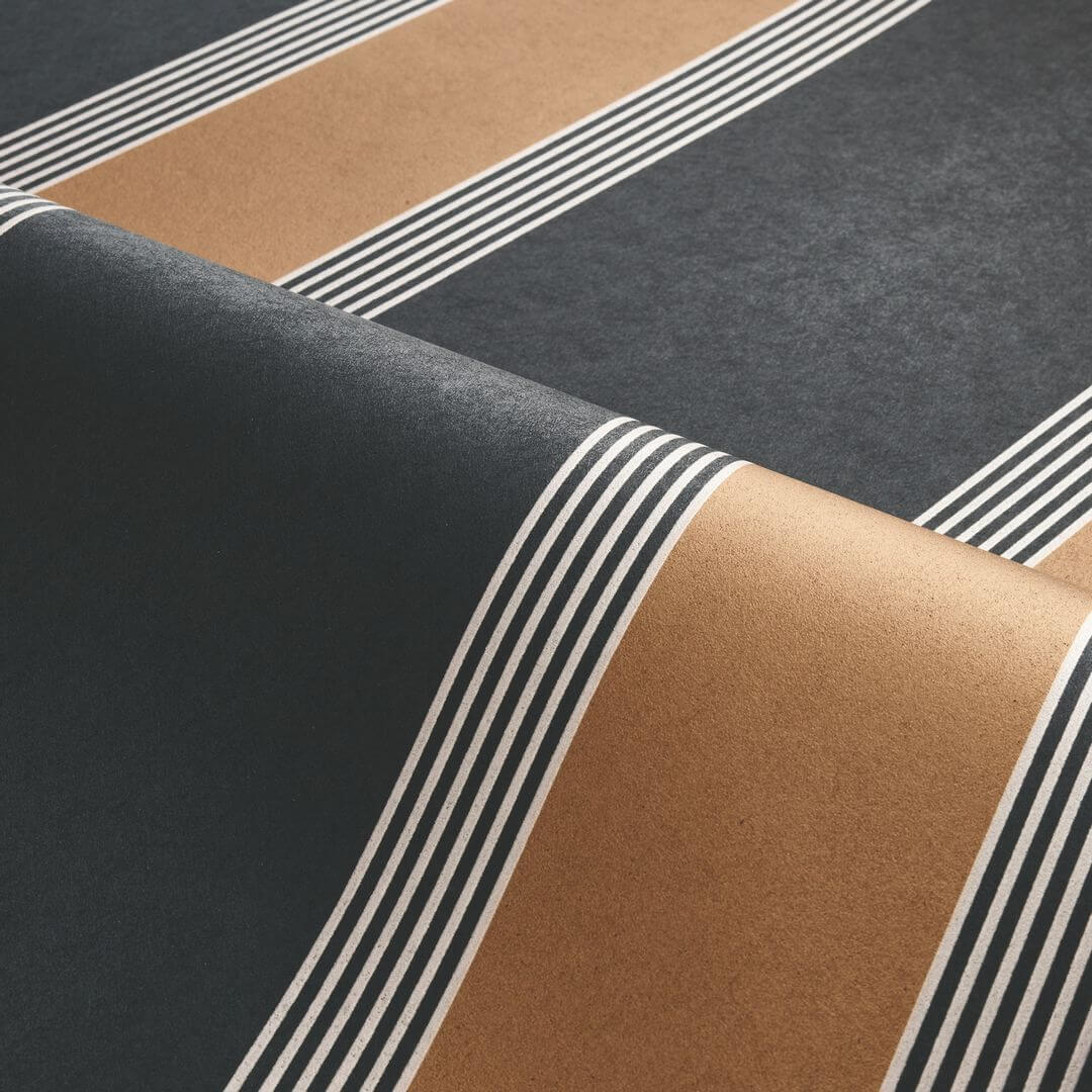 Tapete mit geometrischem Streifenmuster AUTEUIL - SCHWARZ/GOLD schwarz mit goldenen Akzenten