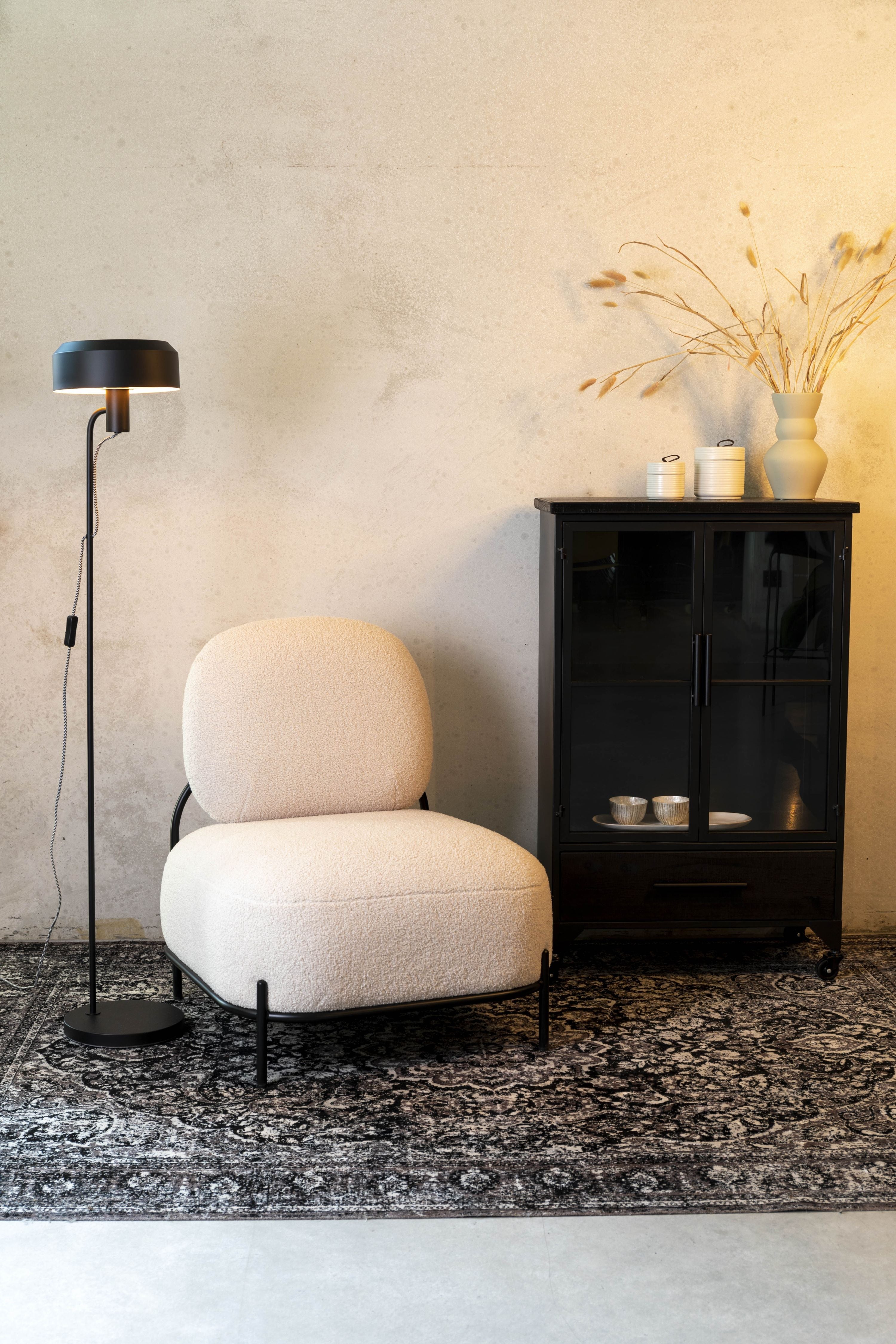 Polly -Sessel weiß gebrochen