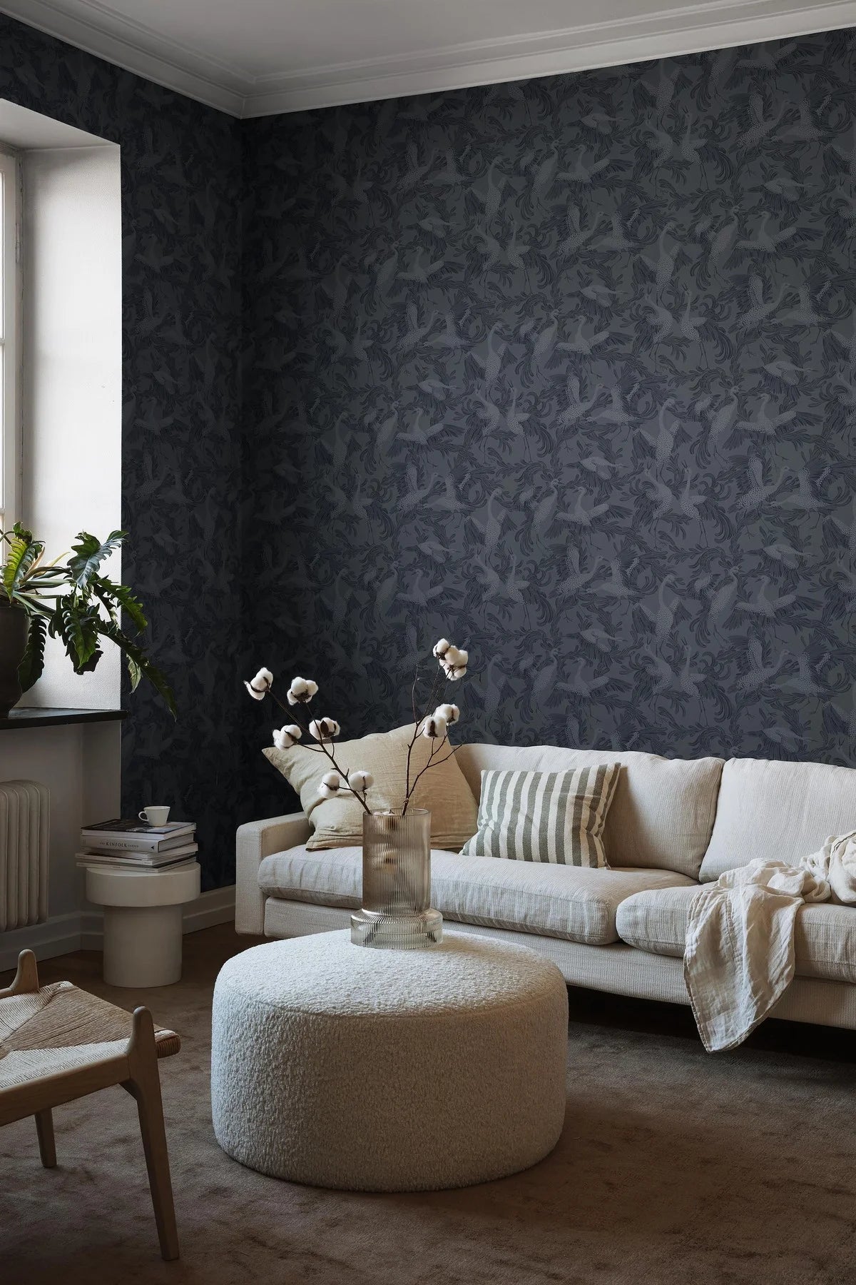 DANCING CRANE Blue Animal Motif Bird Wallpaper