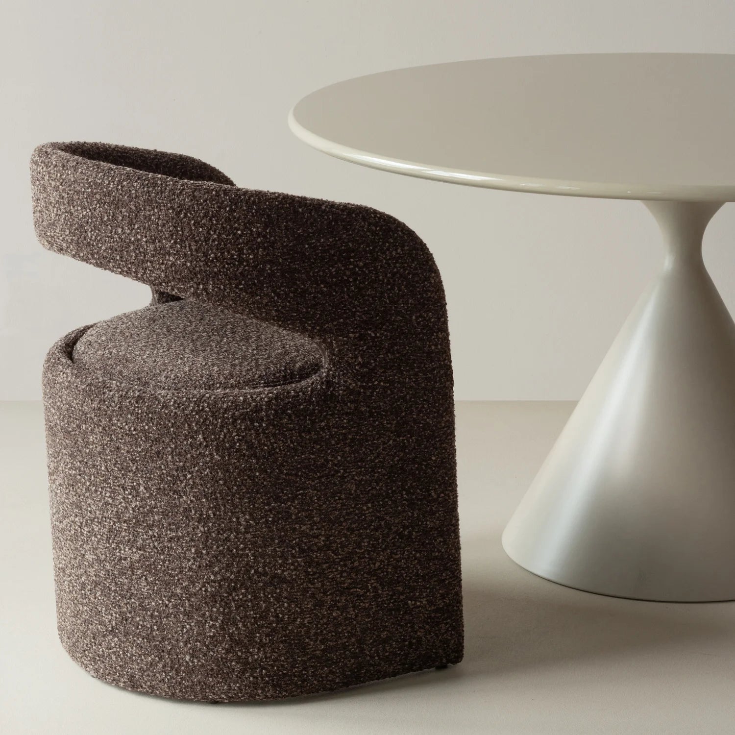 Stuhl LANOR dunkelbraunes Boucle