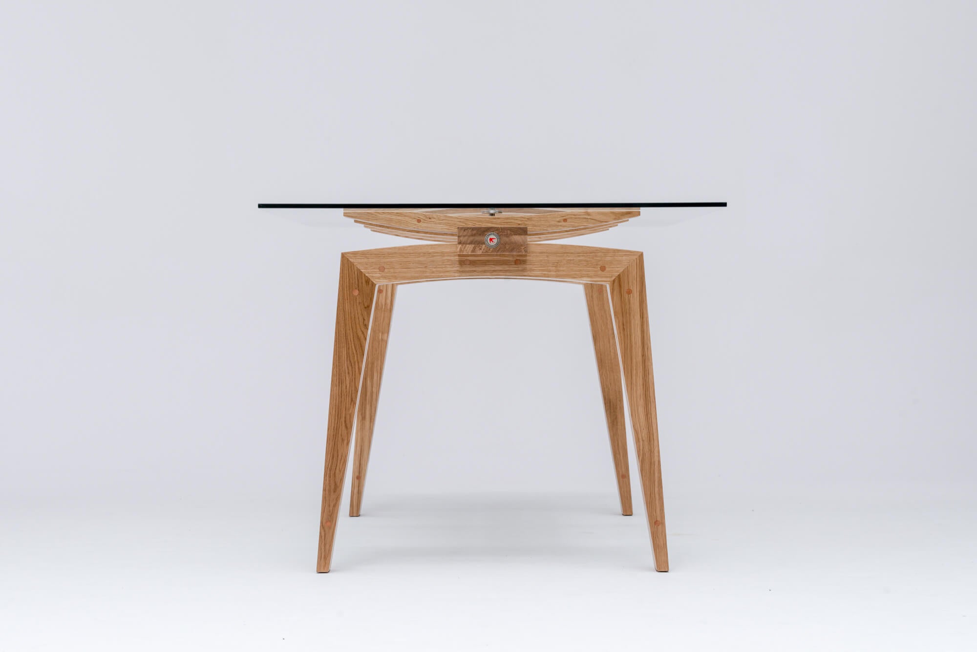 Tisch TAMAZO AIR mit Glasplatte