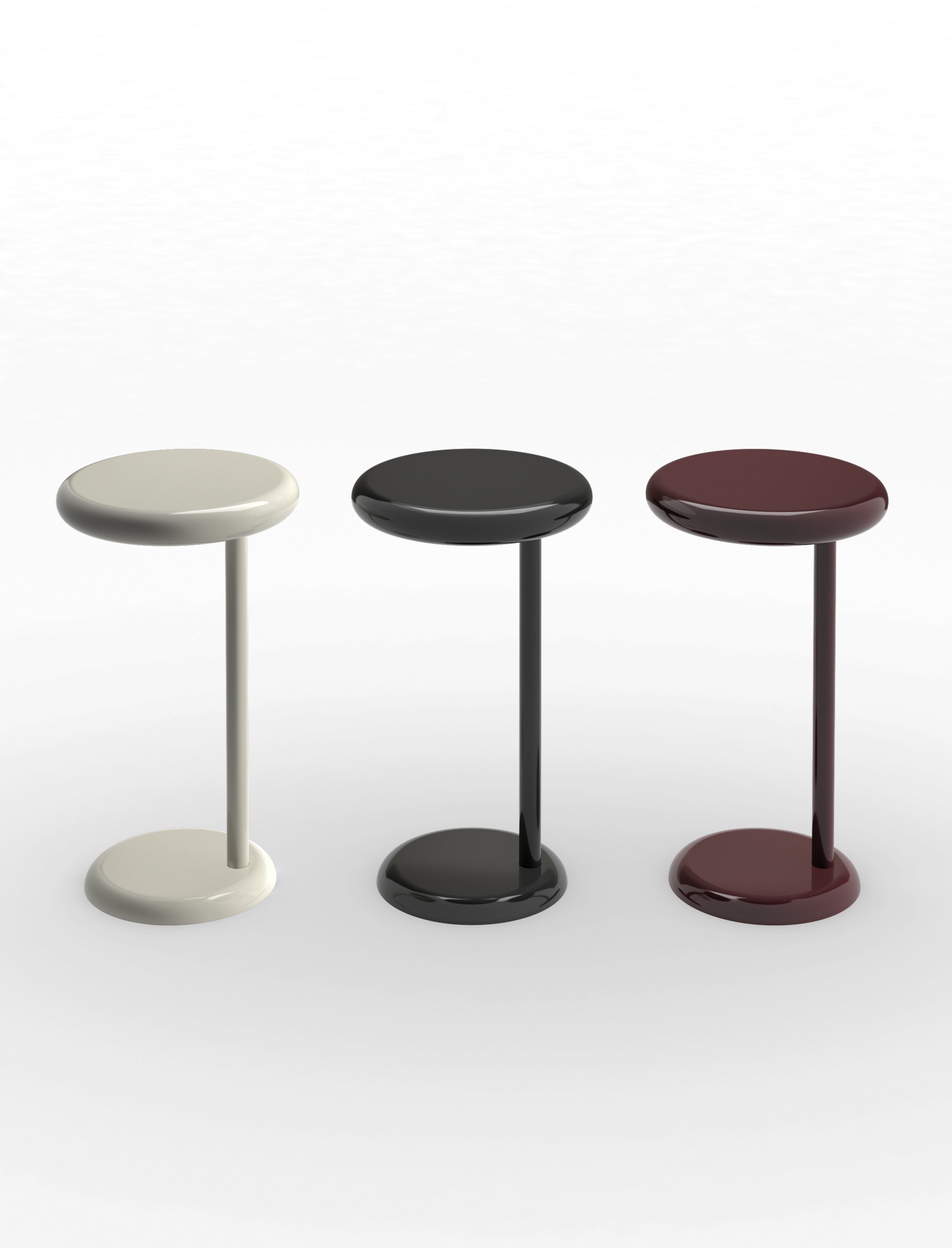 SPOT Black Round Side Table