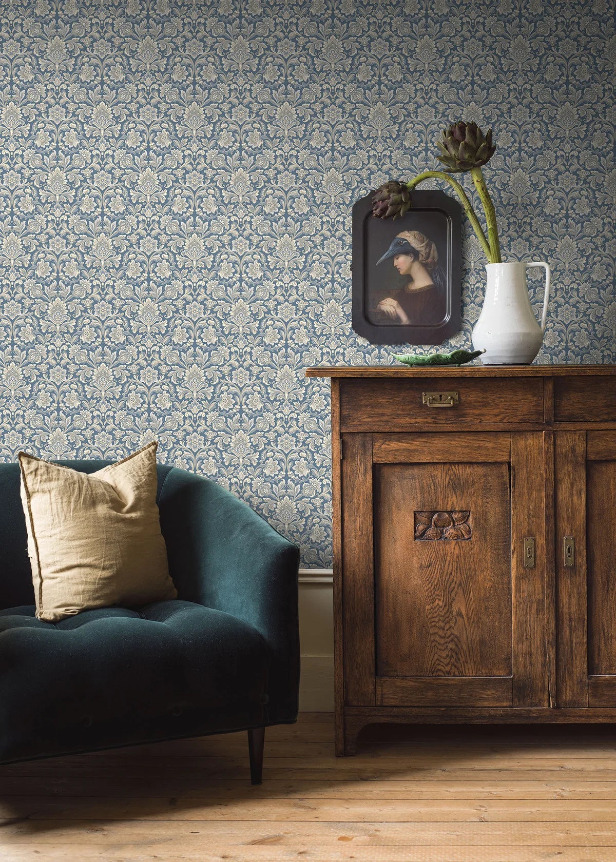 Non-woven paper wallpaper with a floral pattern FOGLAVIK blue with cream