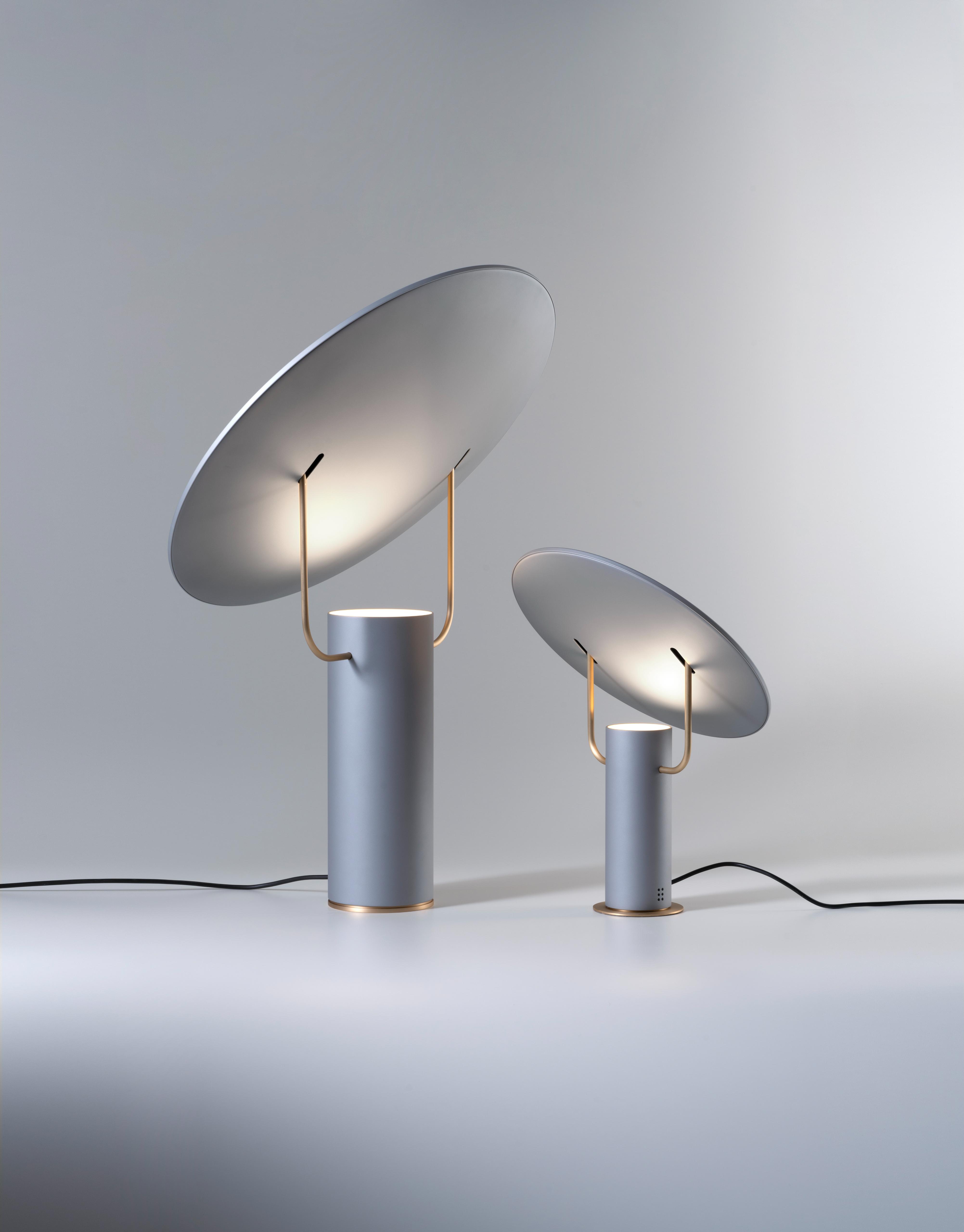 Lampa stołowa TX1 biały z oświetleniem LED