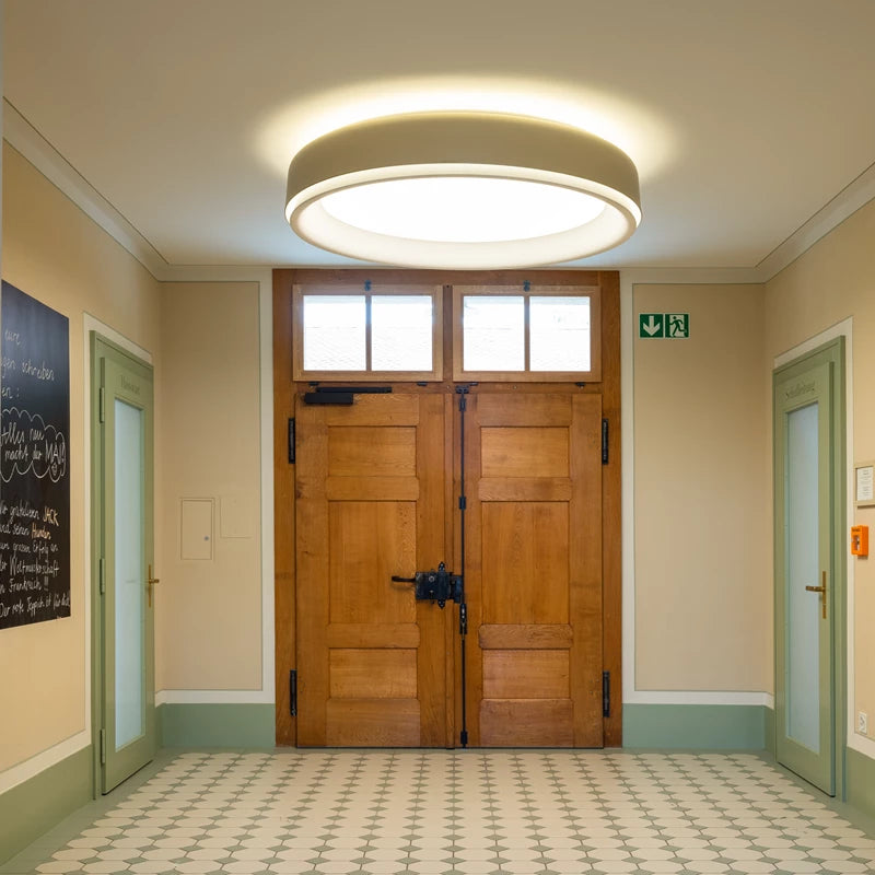 LP GRAND SURFACE MOUNTED ceiling white