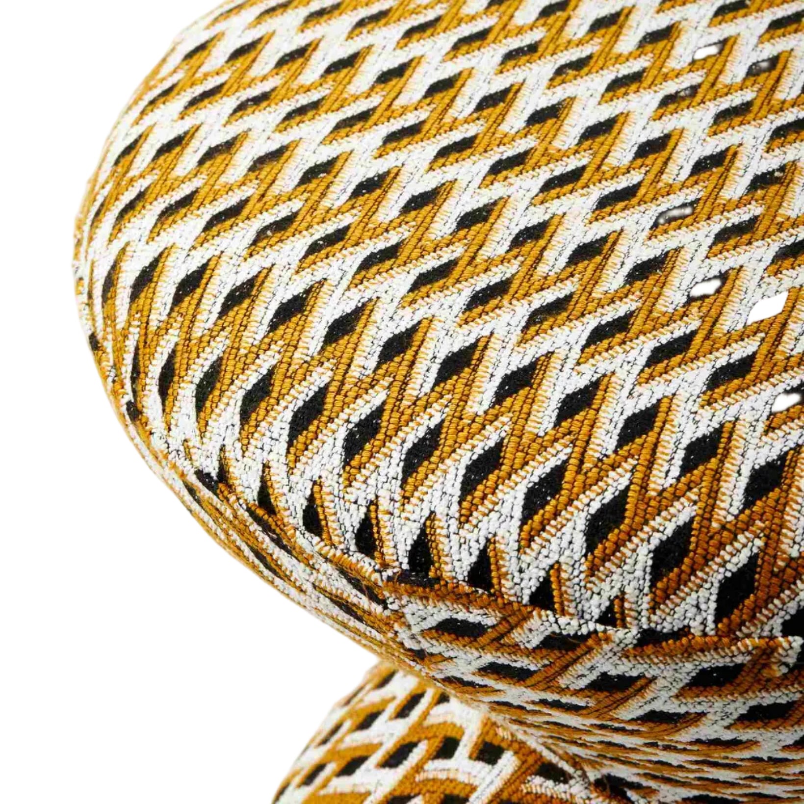 Hocker SOFT ZIG ZAG orange mit Weiß und Schwarz