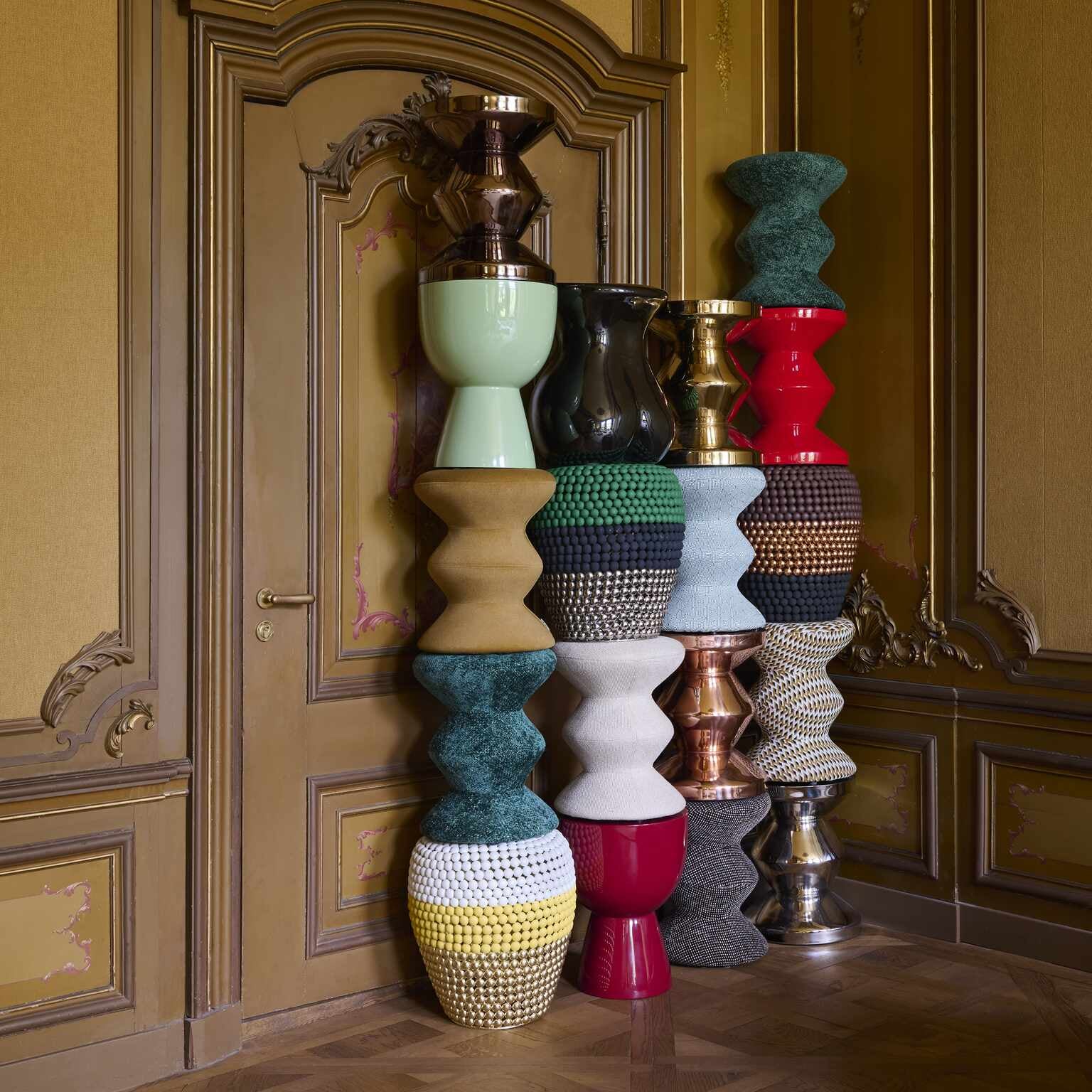 Hocker SOFT ZIG ZAG orange mit Weiß und Schwarz