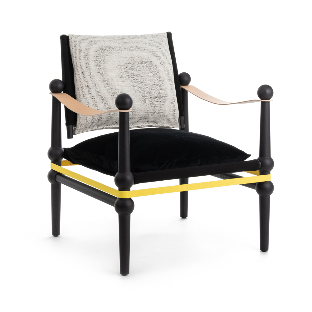 TWAIN Sessel schwarz und grau mit schwarzem Buchengestell