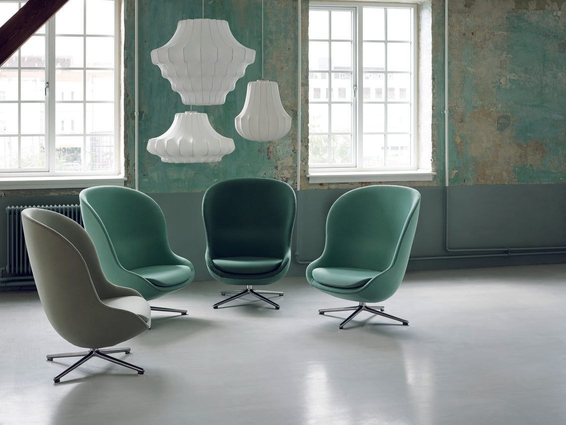 HYG HIGH armchair with black adjustable base