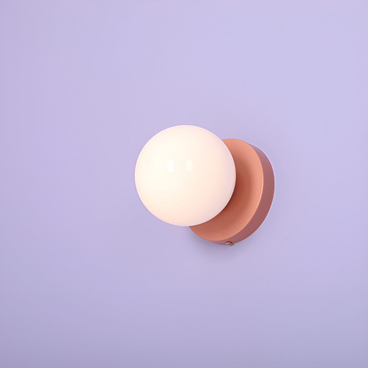 Ball Duo pink wall lamp