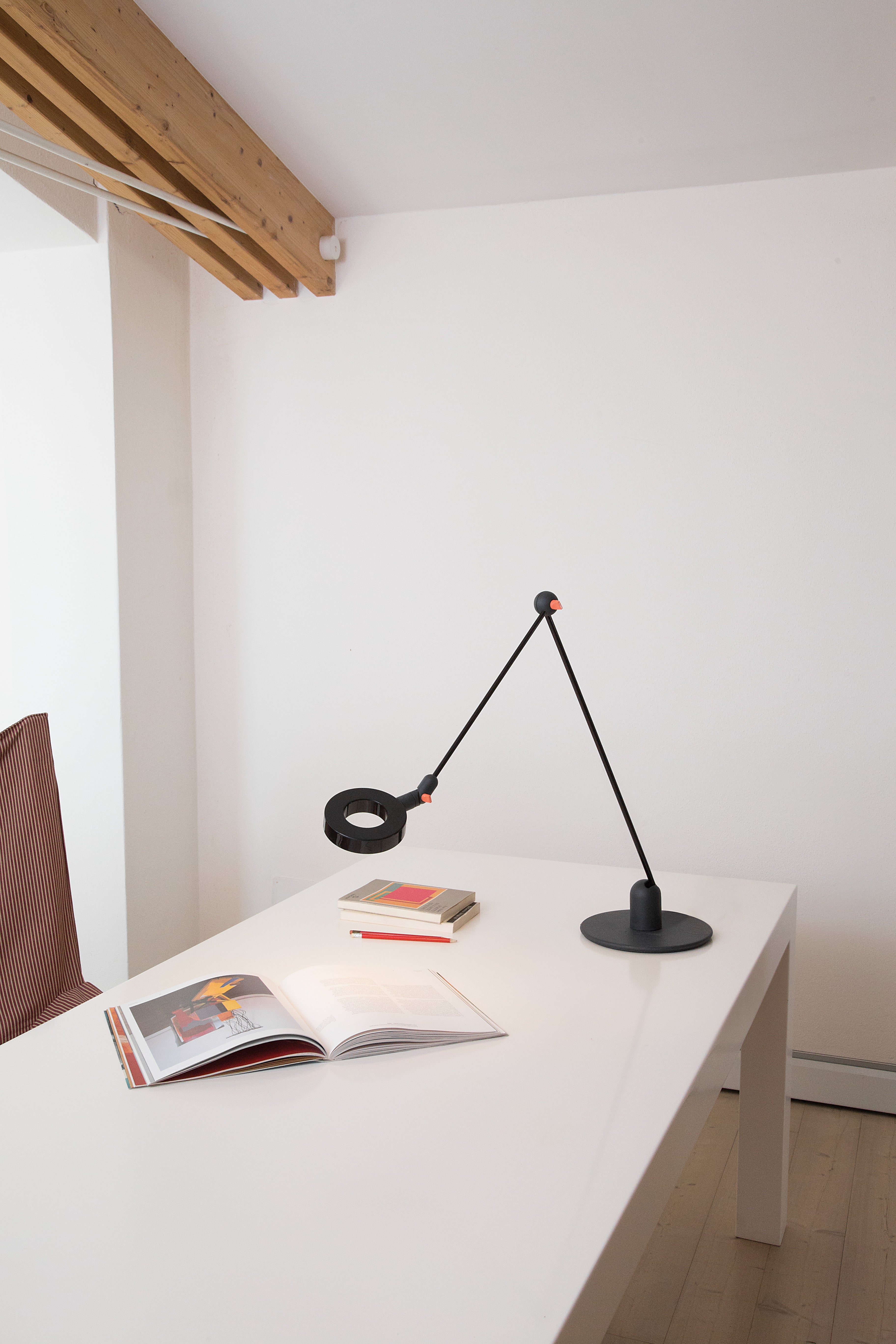 Lampa biurkowa L'AMICA srebrny z czarnym