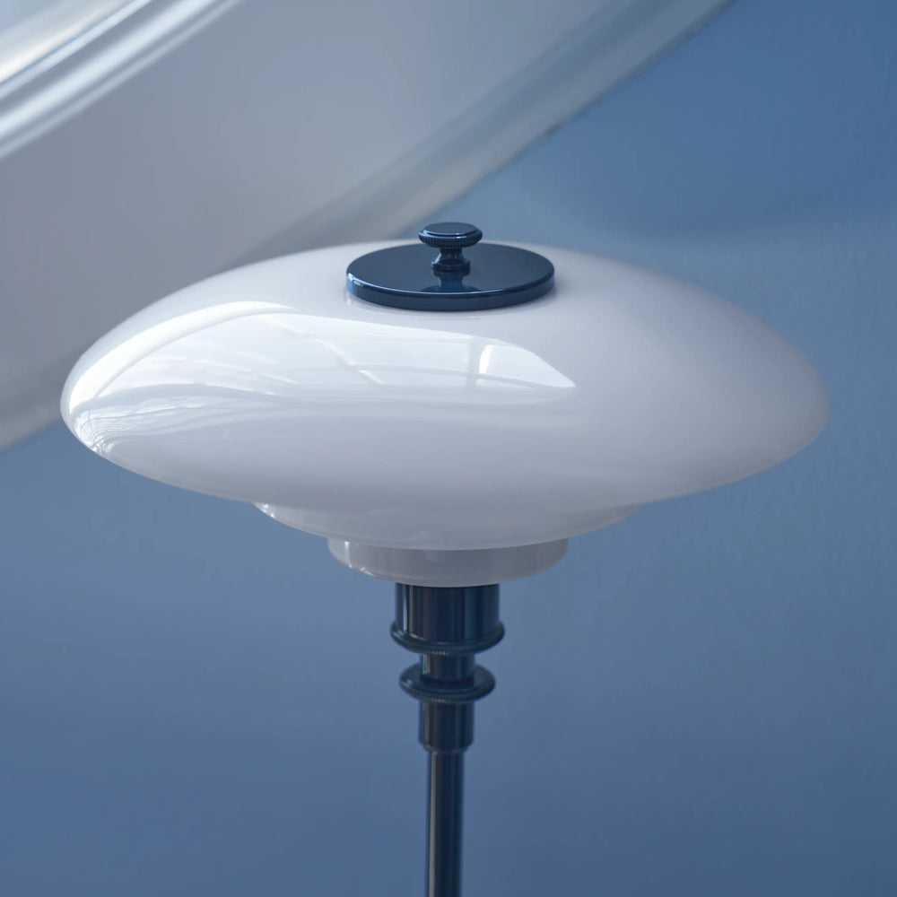 Tischlampe PH 2/1 in Weiß mit blauer Basis