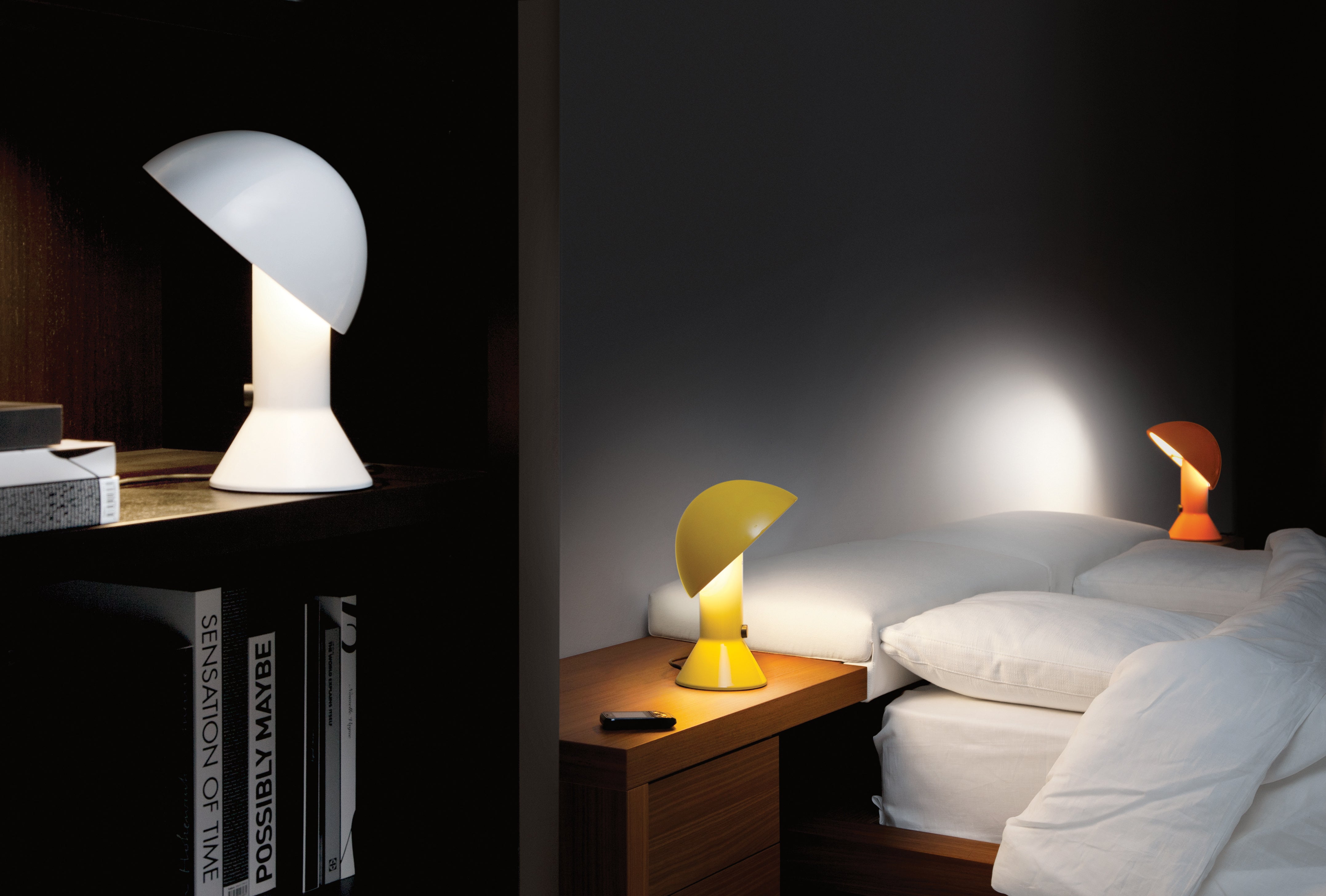 Tischlampe ELMETTO in glänzendem Schwarz