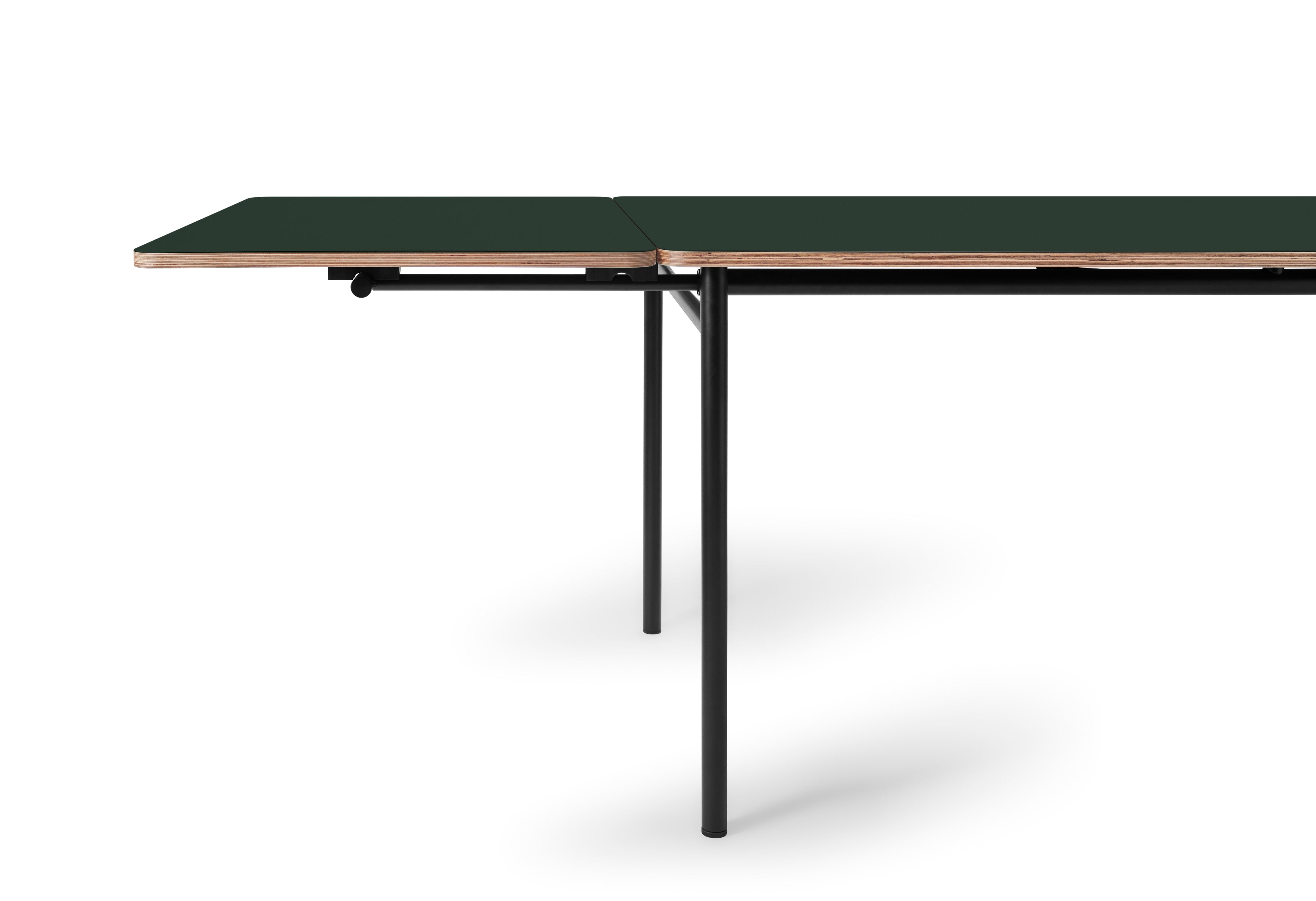 TAFFEL green extendable table