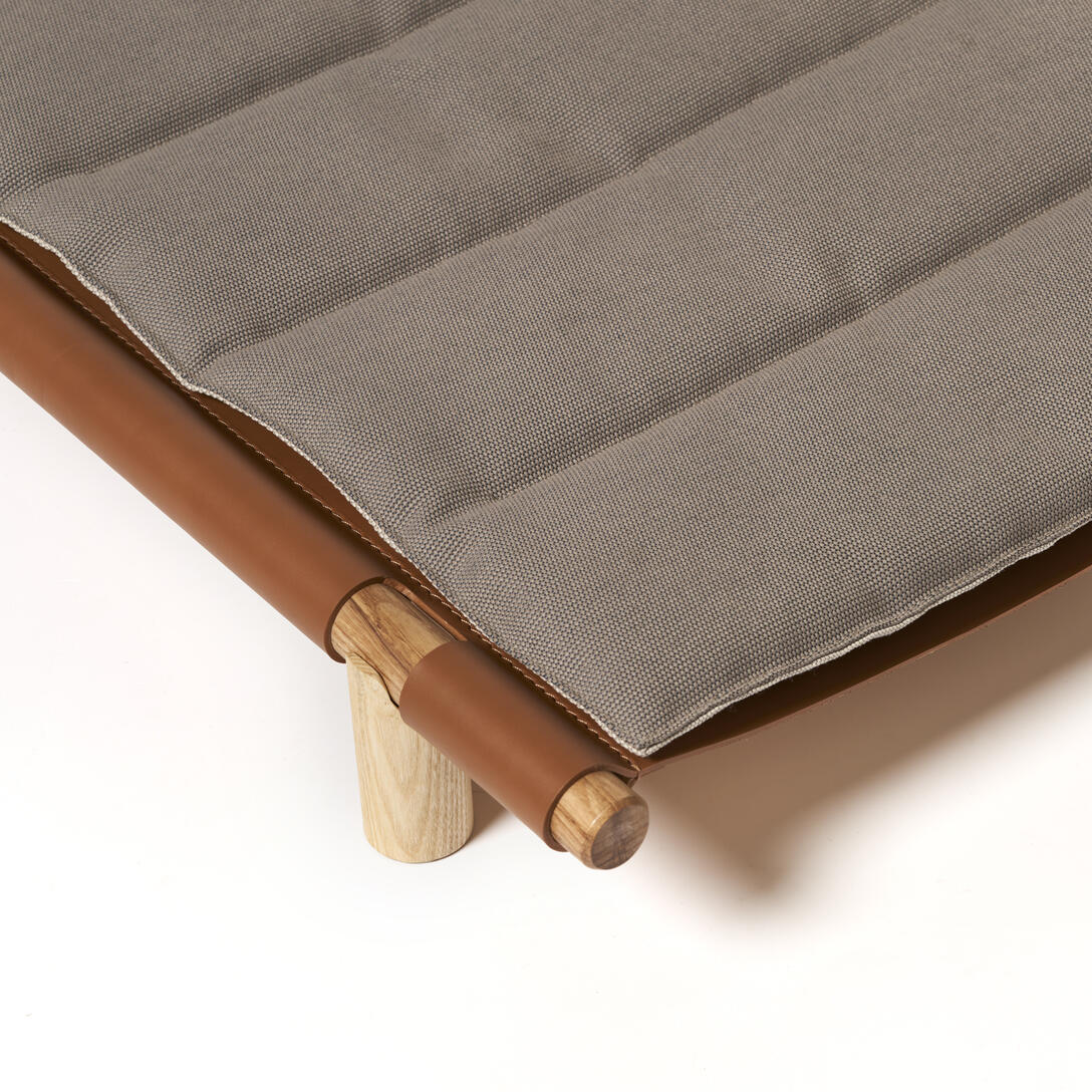 BERBERÉ Dog Bed Cognac Leather