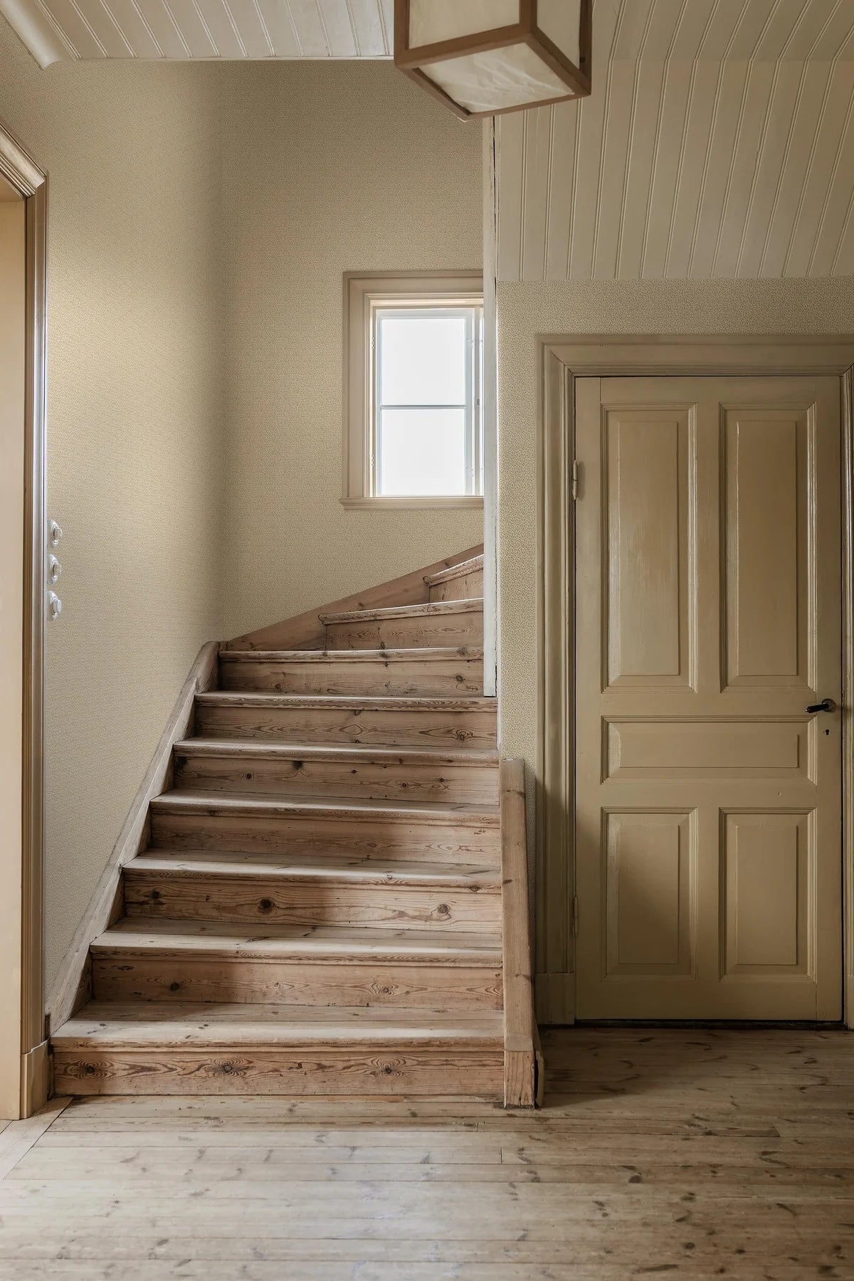 Tapete mit Pflanzenmotiv IDA gelb mit weiß