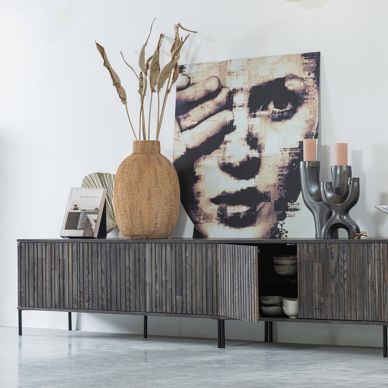 Vertikaler Buchstütze BROOK schwarz