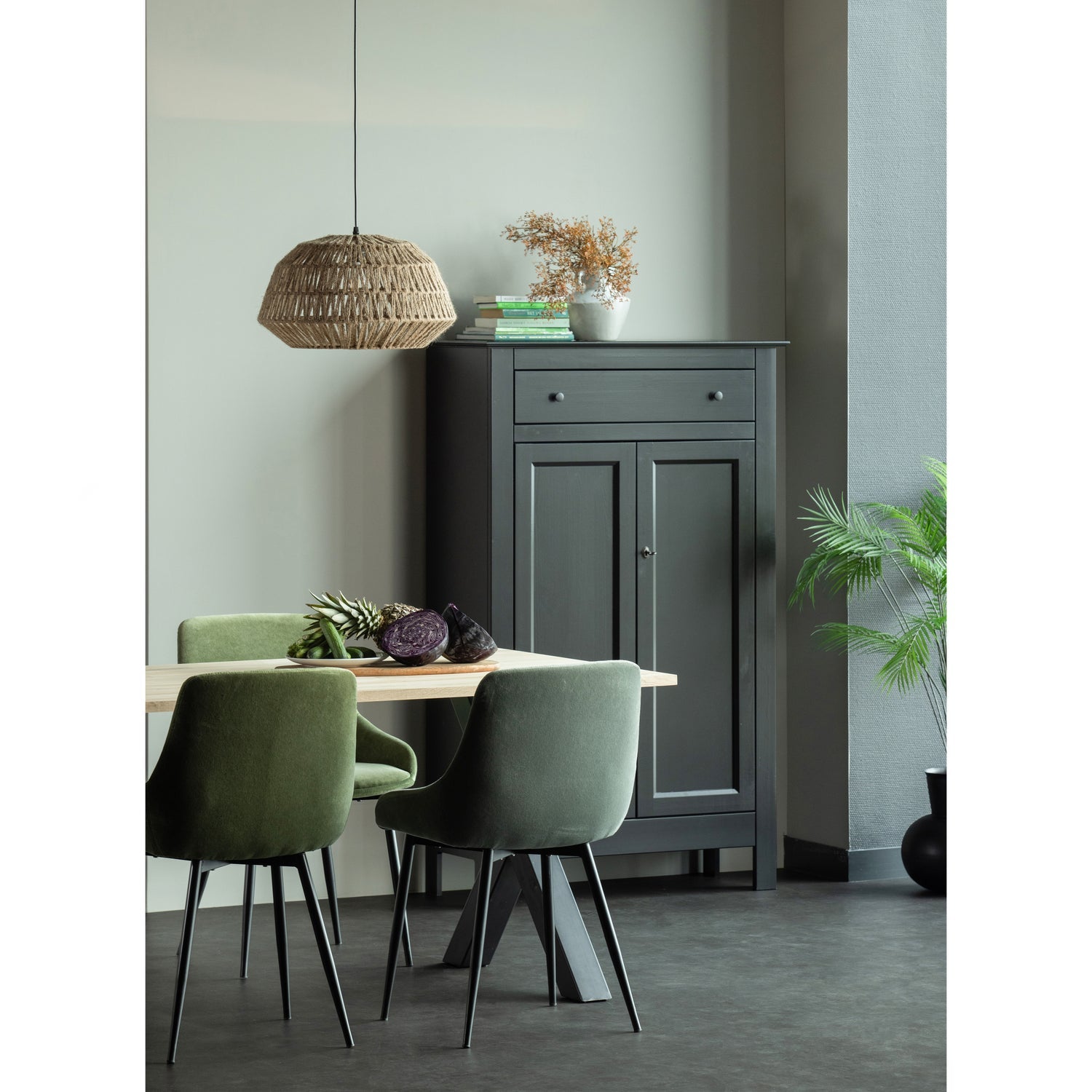 Tisch TABLO Eiche mit X-förmigem Gestell