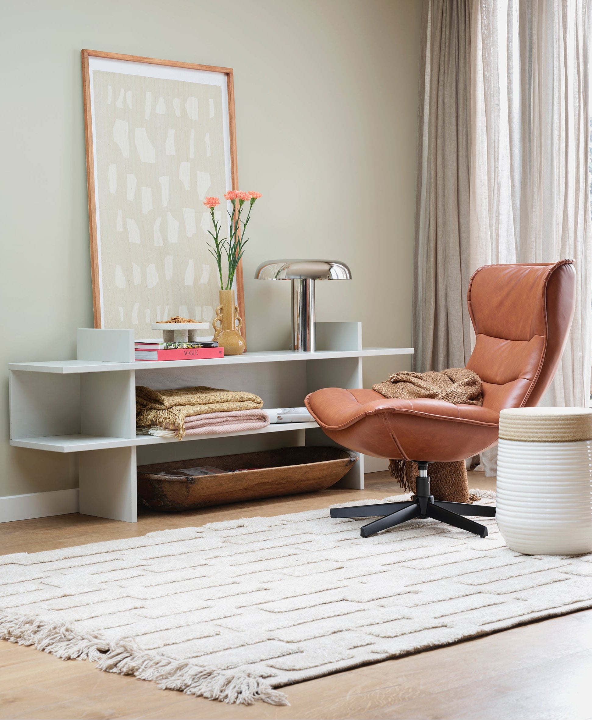 Jana pine console dyed gray