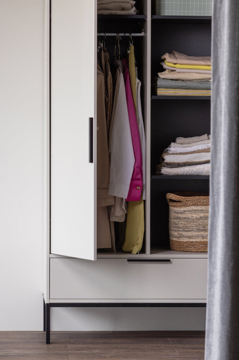 2-Türer-Garderobe Adam Sosna