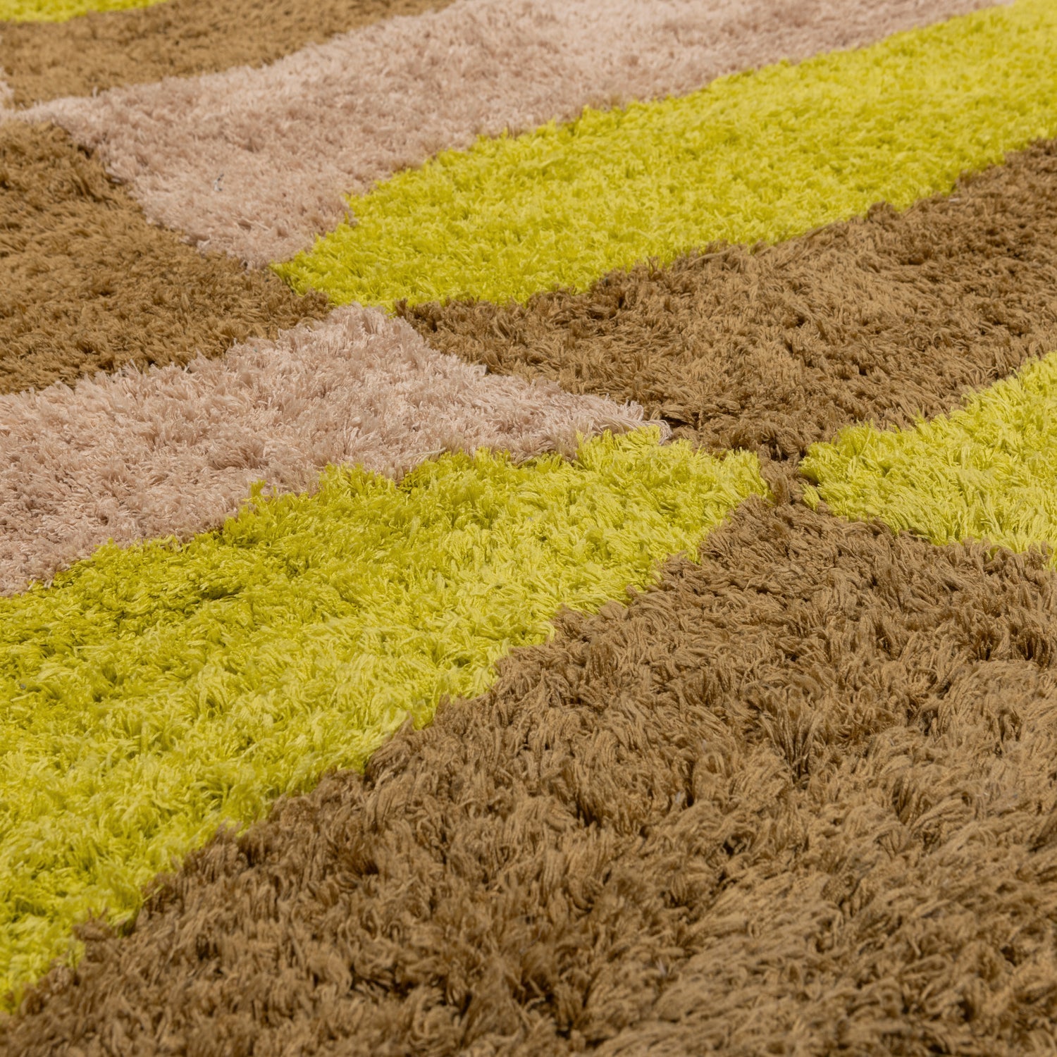 MUSA Beige Long-Pile Carpet with Lime