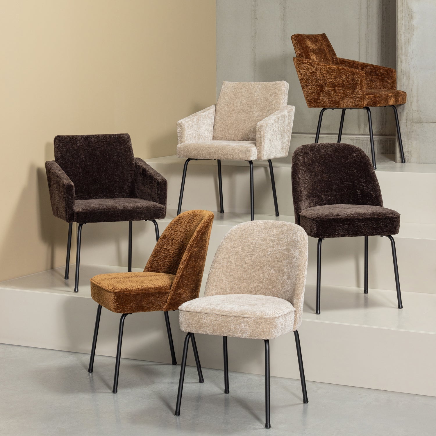 Stuhl MOUNT sandfarben