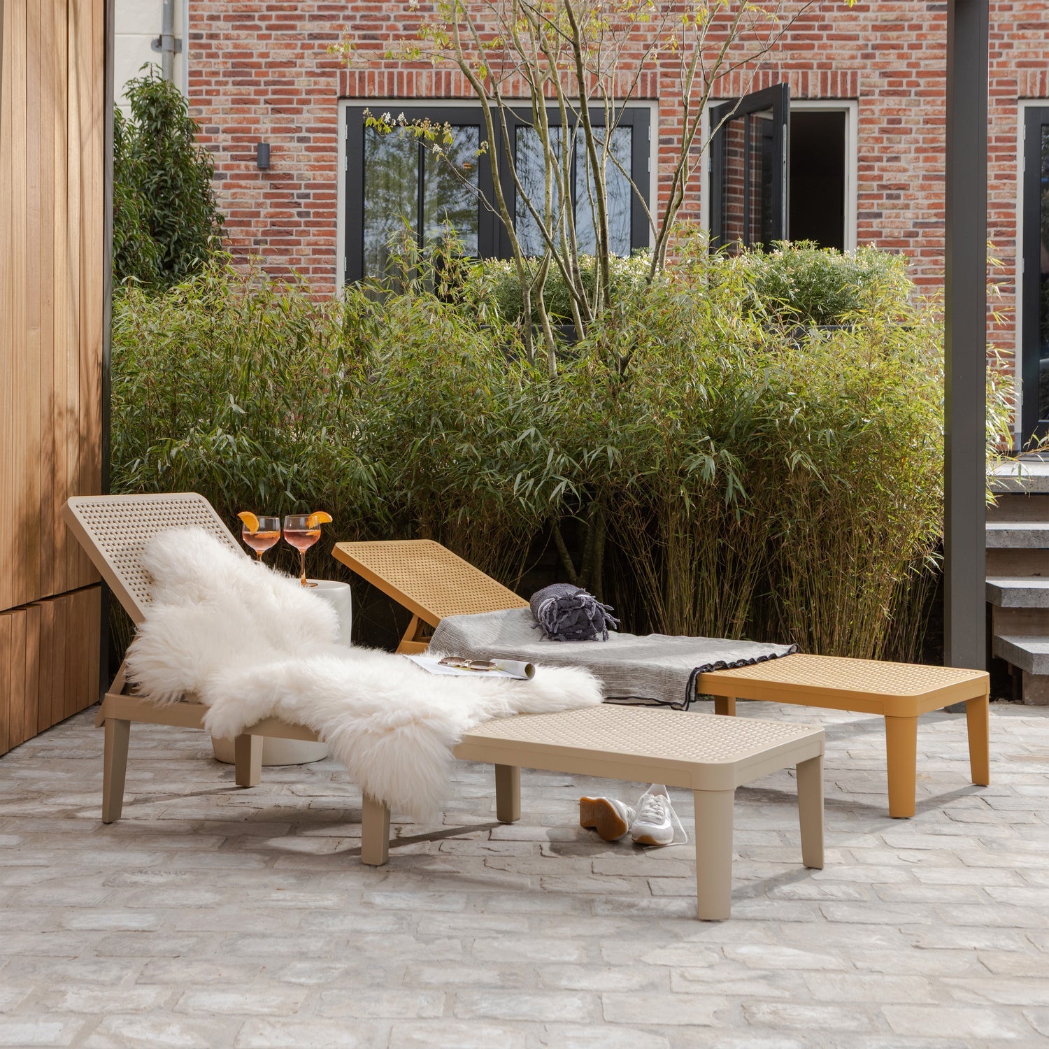 JINTE Honey Garden Lounger