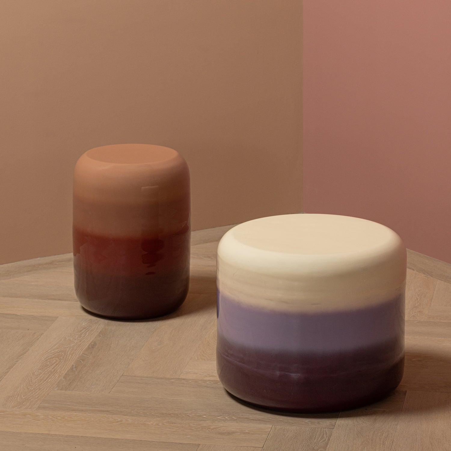 Beistelltisch VORO lila mit Creme