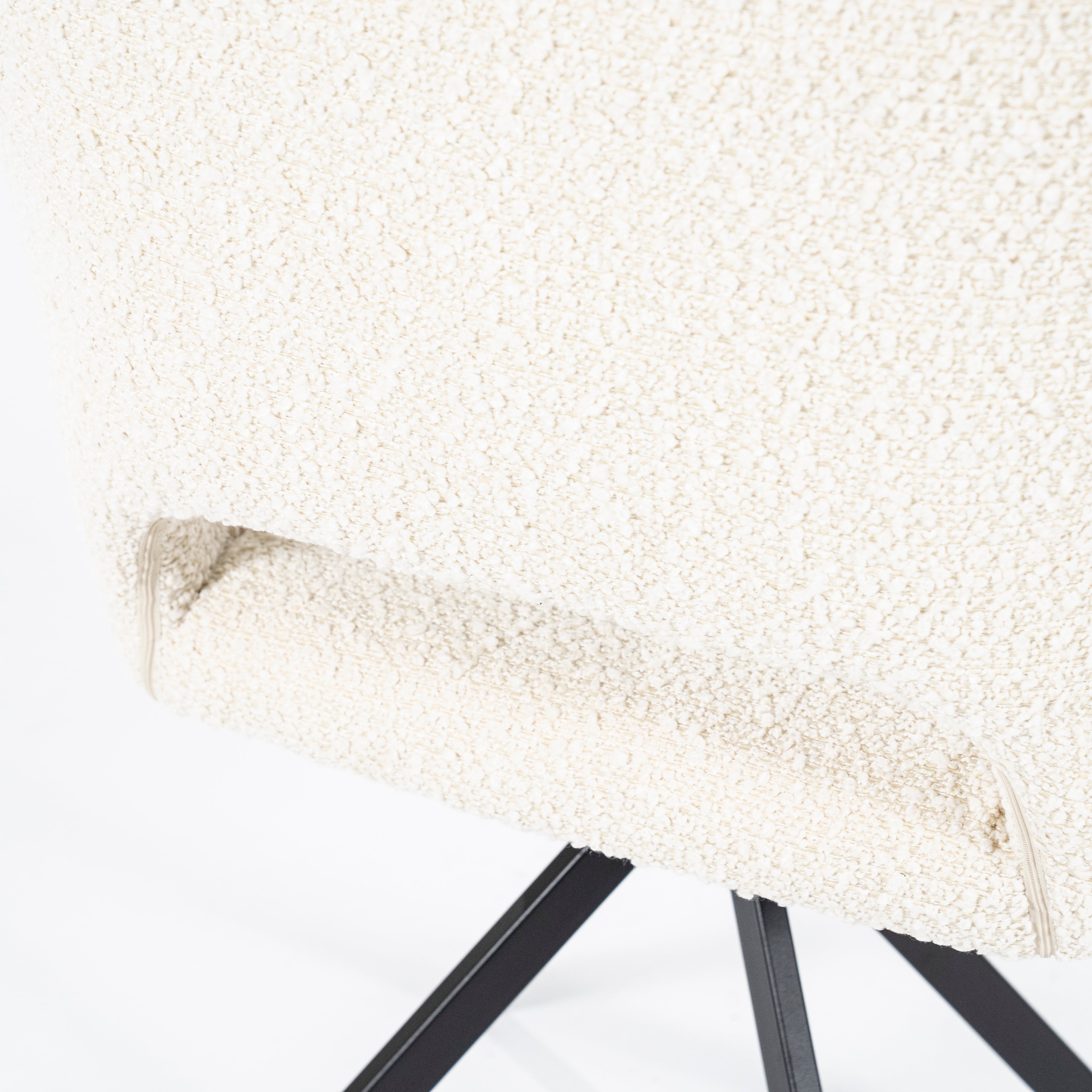 Stuhl FABIO beige mit schwarzem Gestell