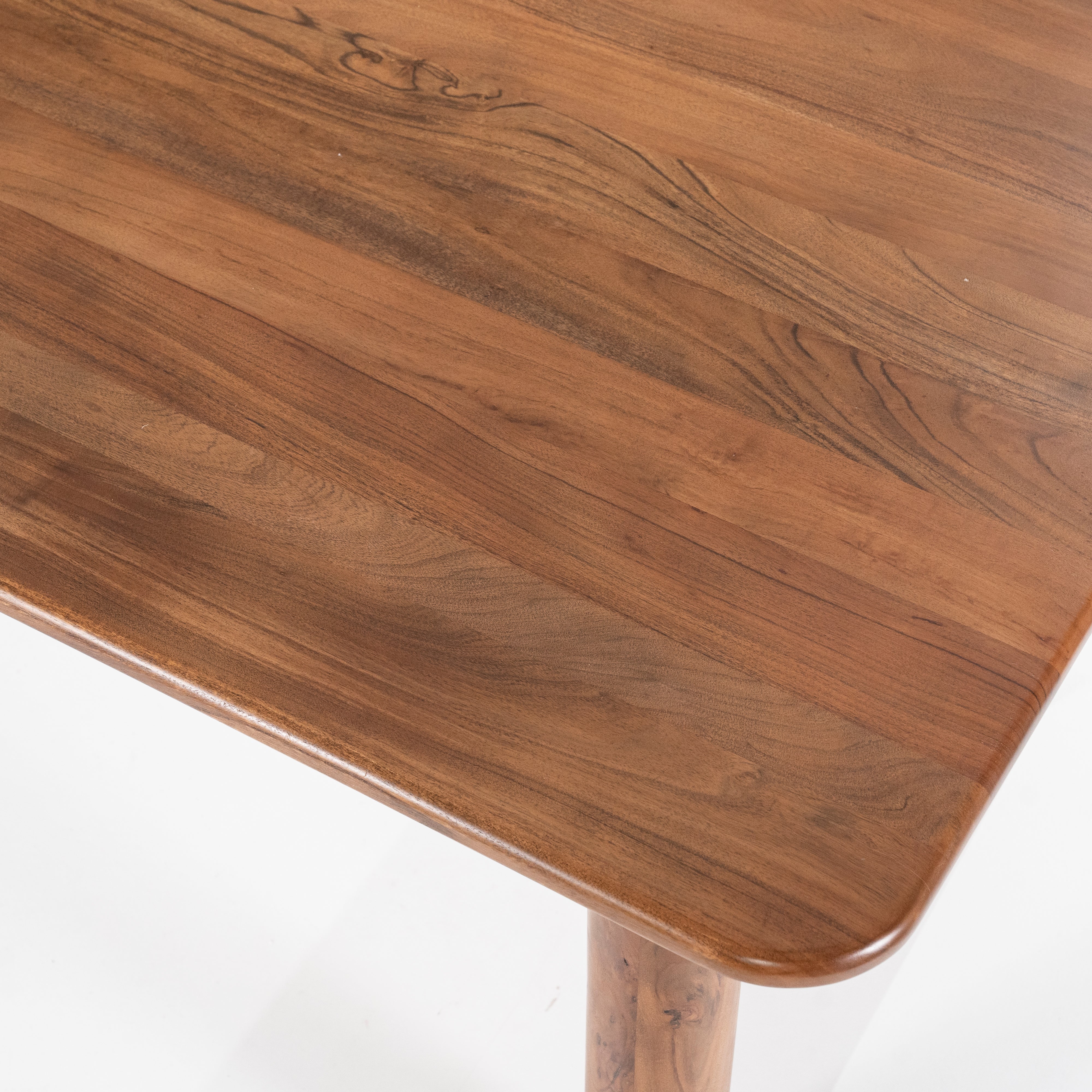 JULIAN Table Acacia Wood