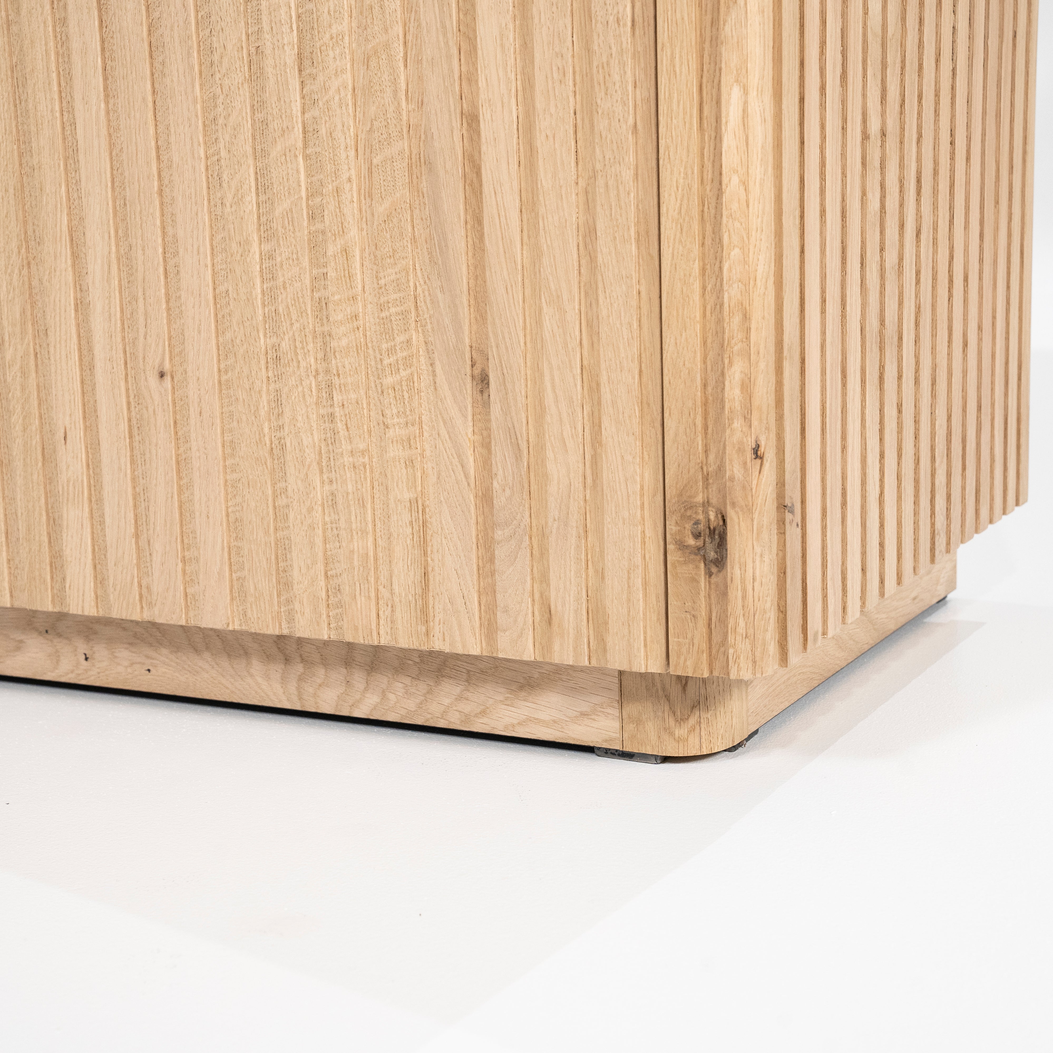 Rosenborg Schrank aus Eichenholz