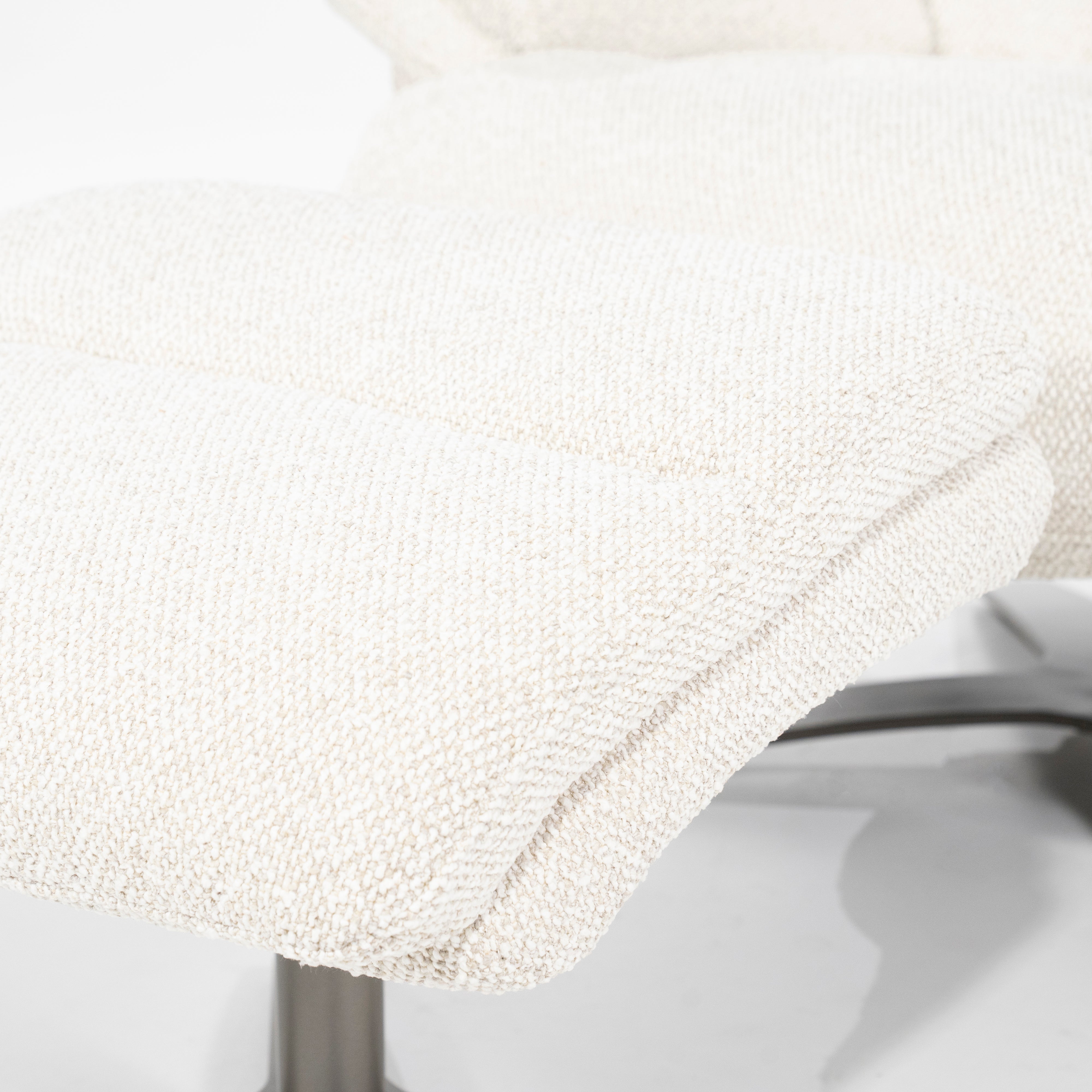 Sessel mit Fußstütze CALEB beige mit schwarzem Gestell