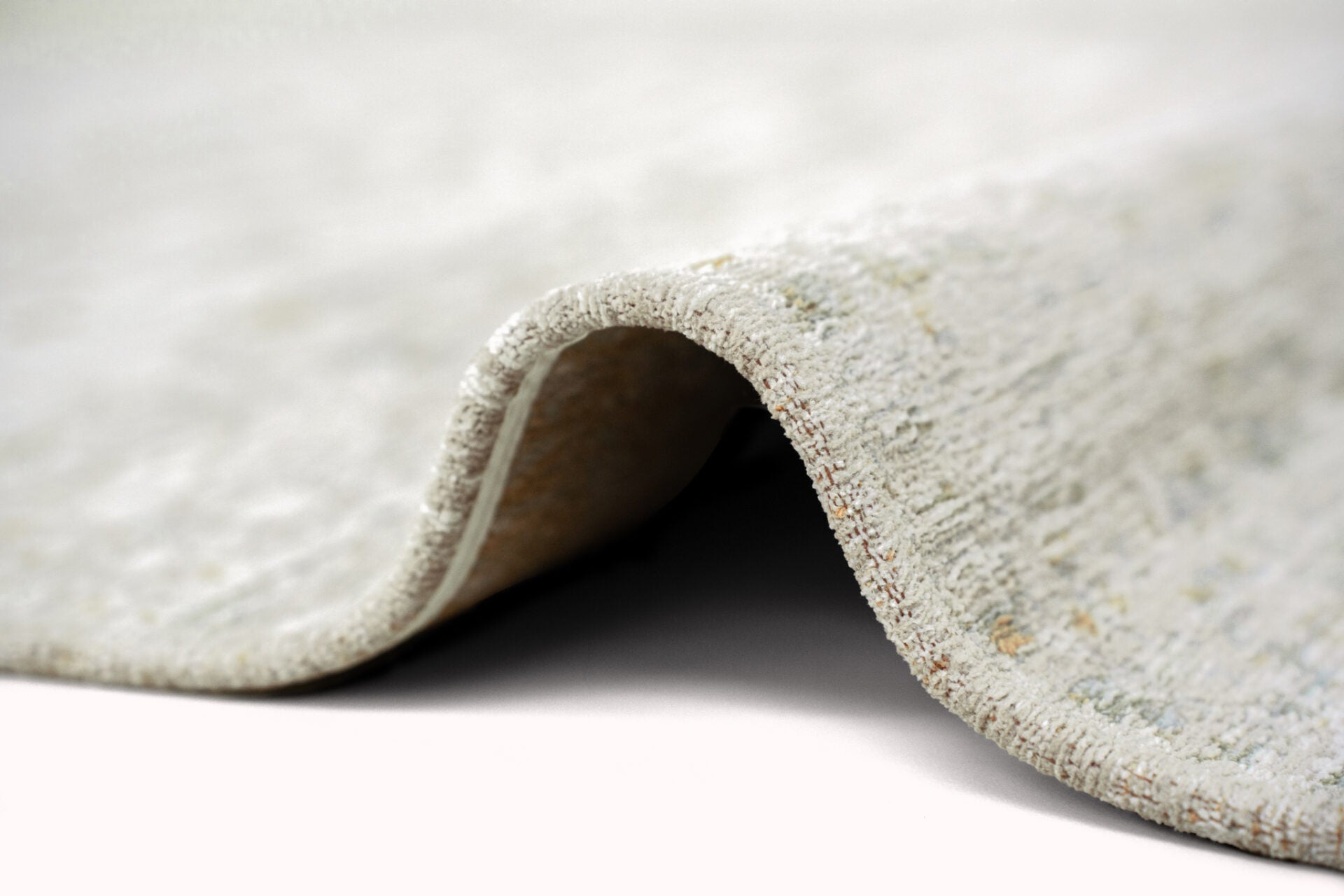 USHAK YENIKAPI LIGHT hellgrauer Teppich