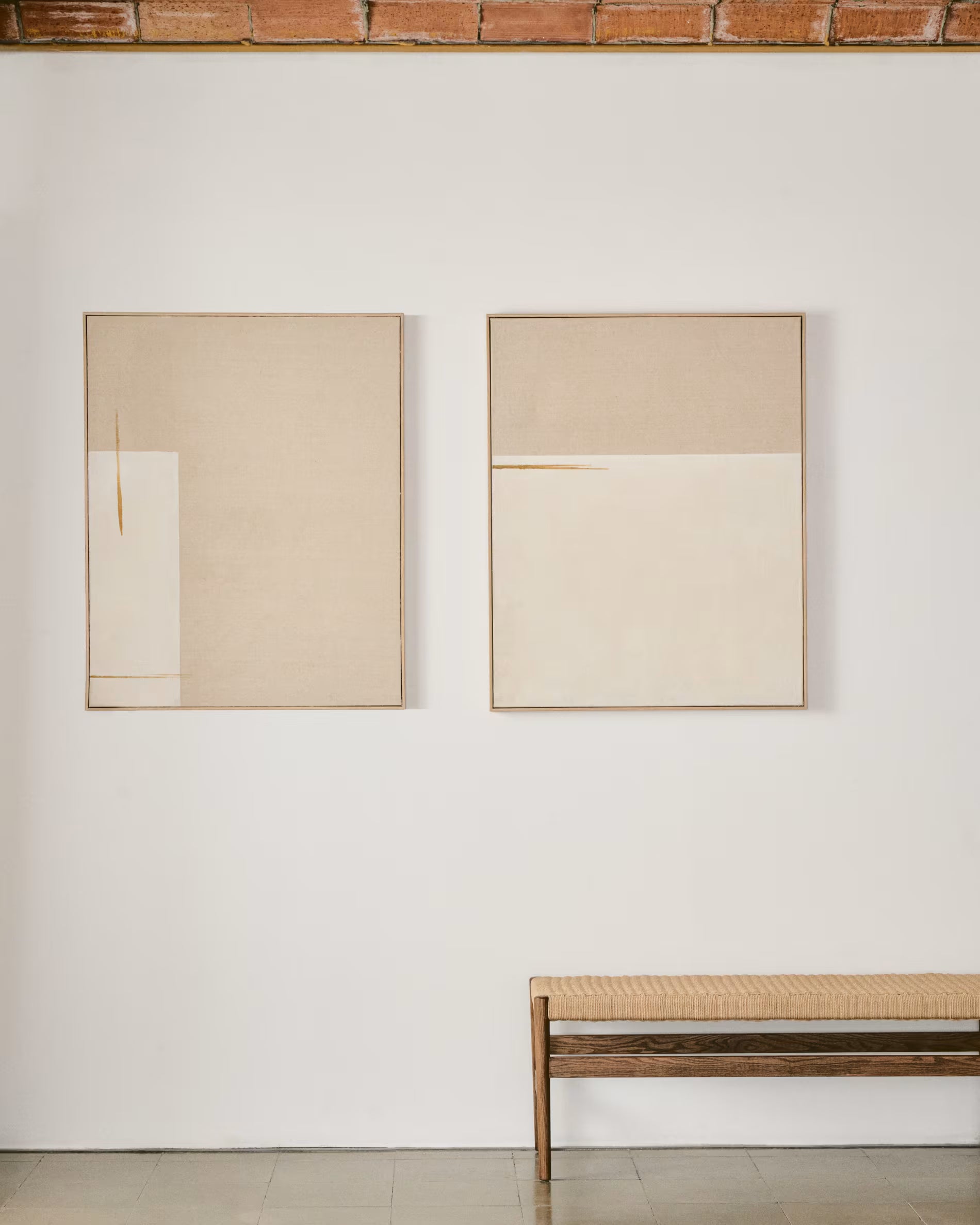 Bild SALIN beige mit horizontaler Linie