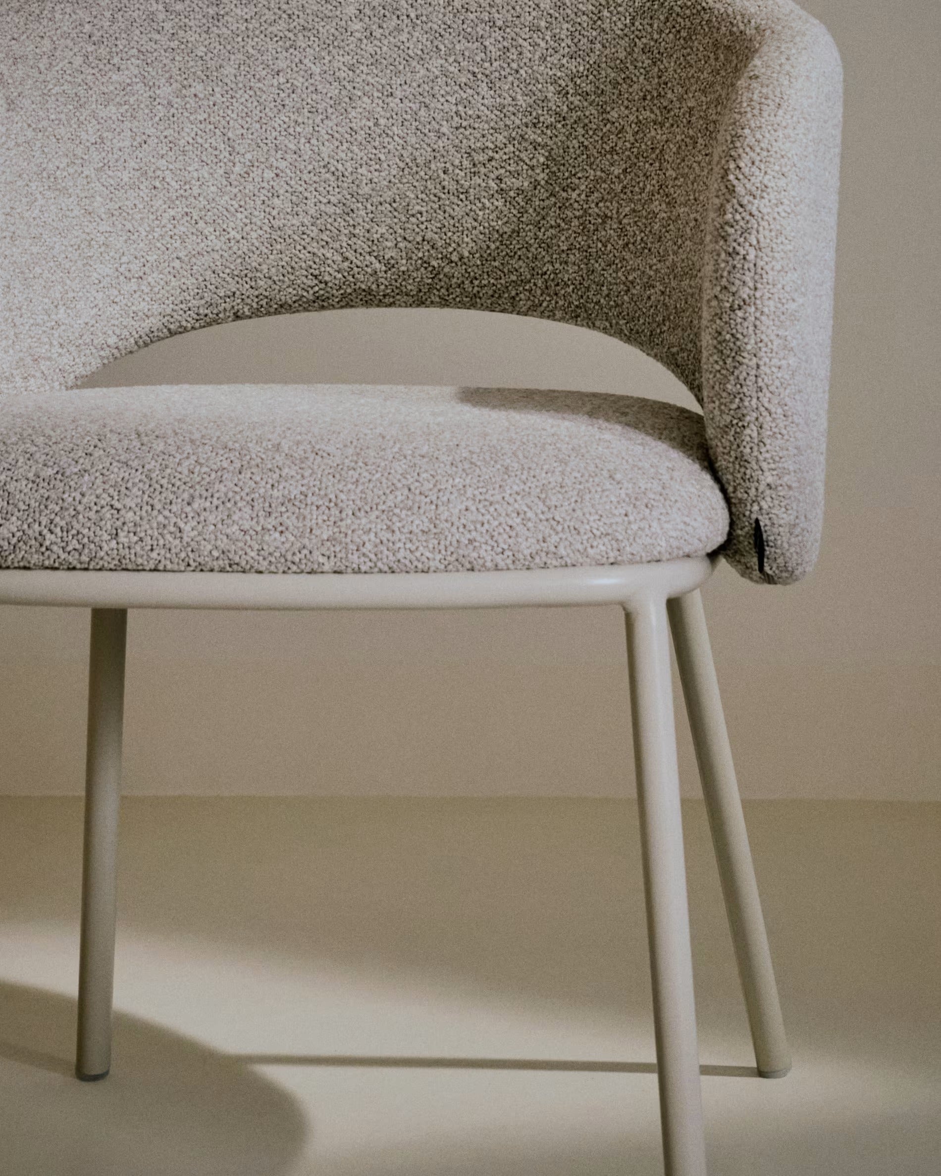 MAINA chair beige chenille
