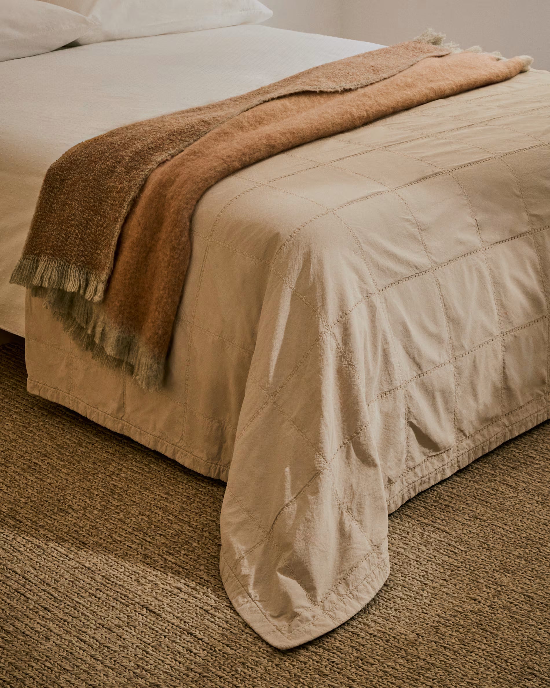 ISOR Bedspread Beige