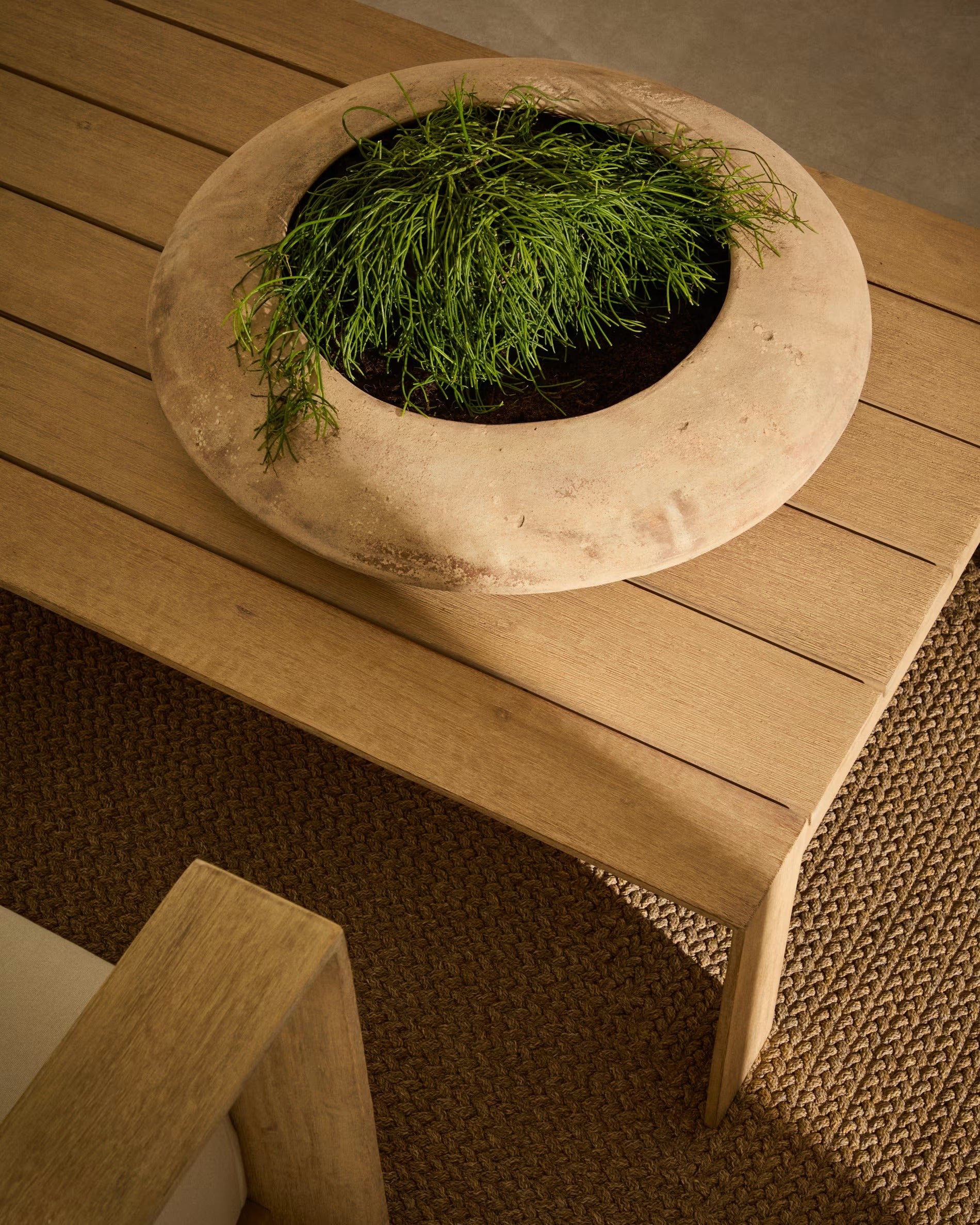 RIVOR terracotta pot