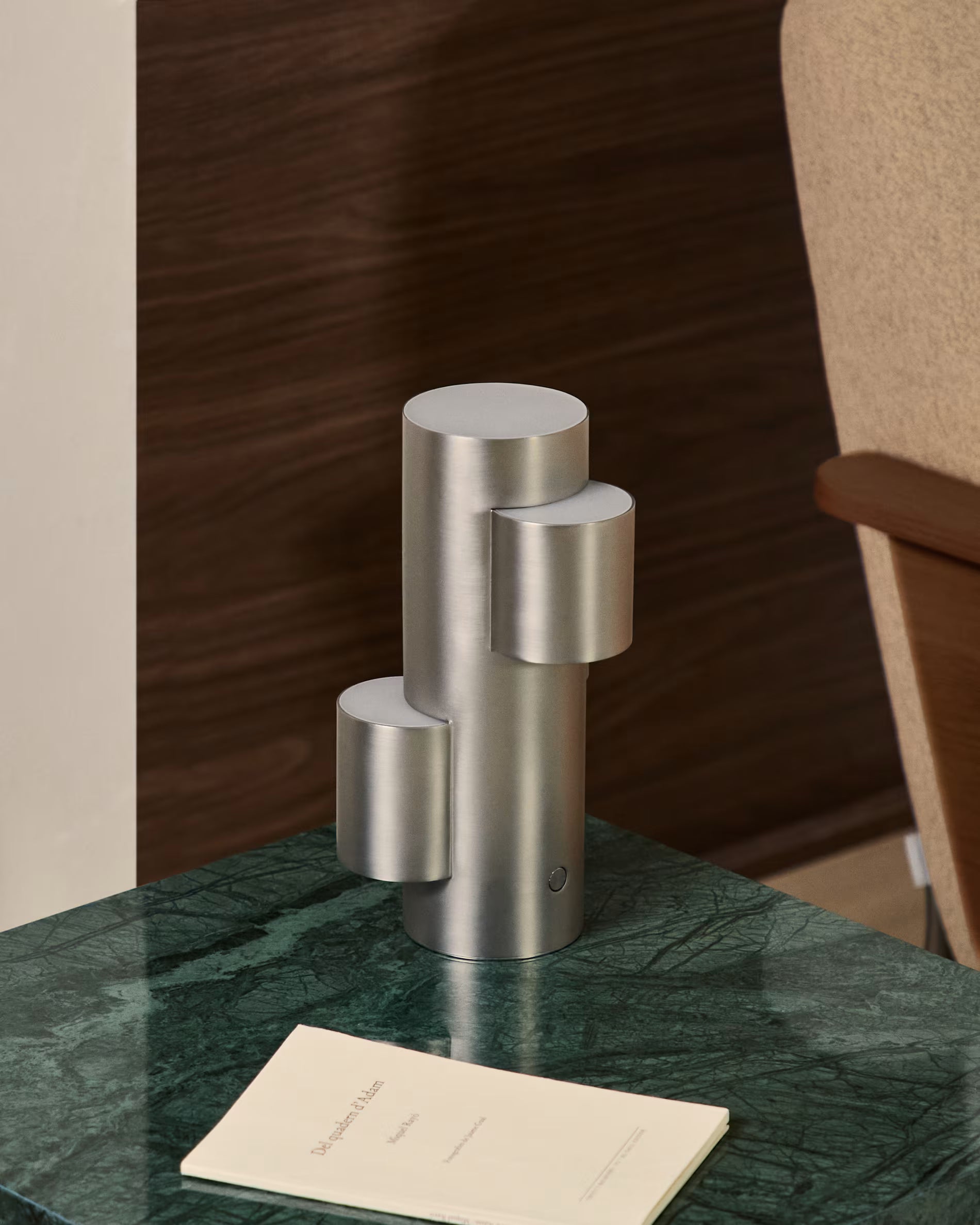 Tragbare Lampe ADRINA hellgrau gebürstetes Metall