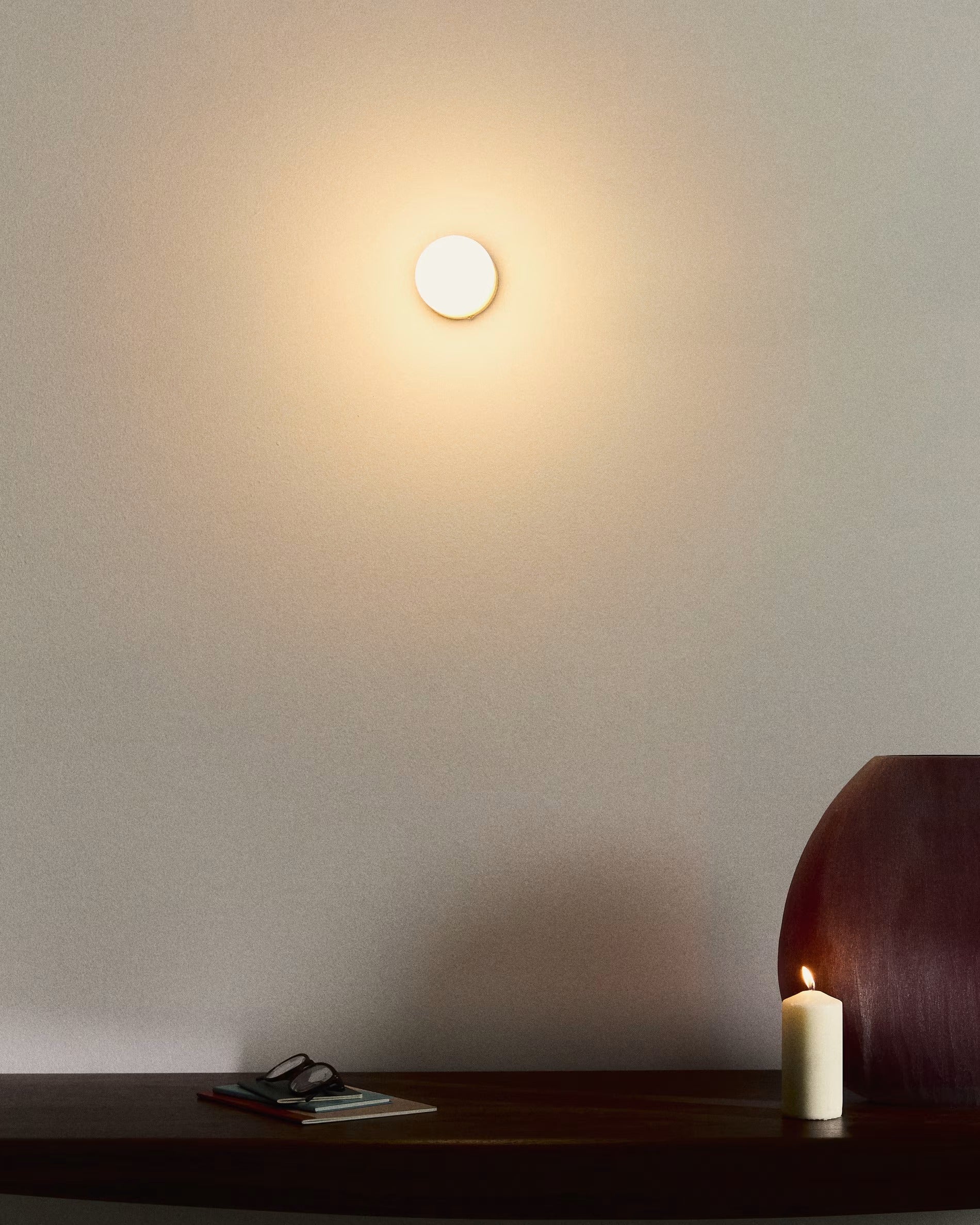 BRISIA wall lamp brushed brass