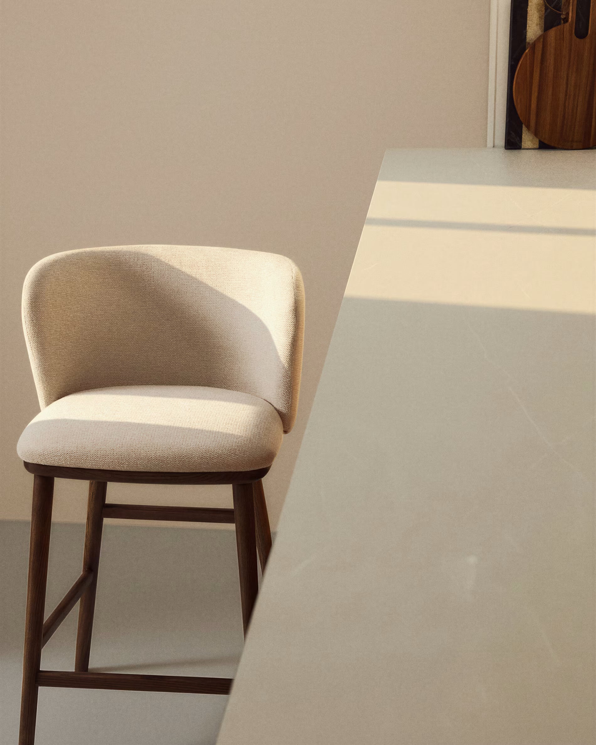 Barhocker CISELIA beige Chenille mit dunklem Eschenfuß